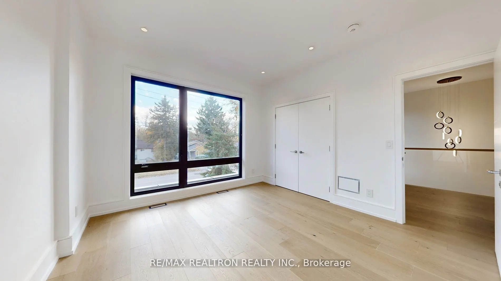 84 Murray Drive