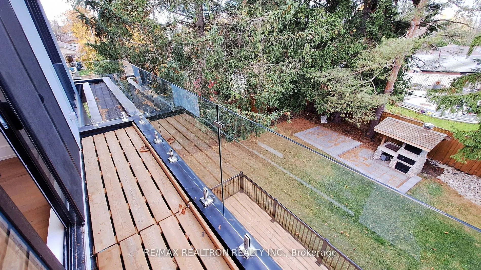 84 Murray Drive