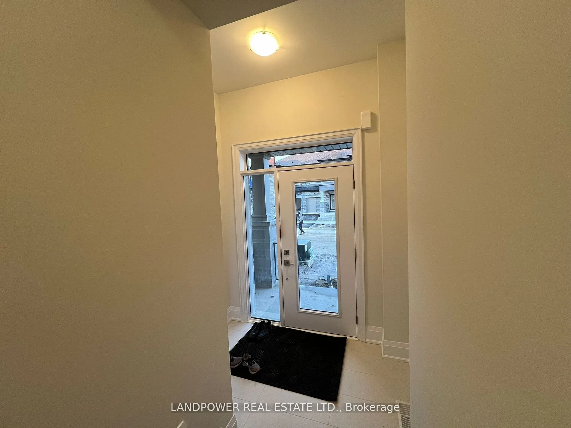 29 Schmeltzer Crescent