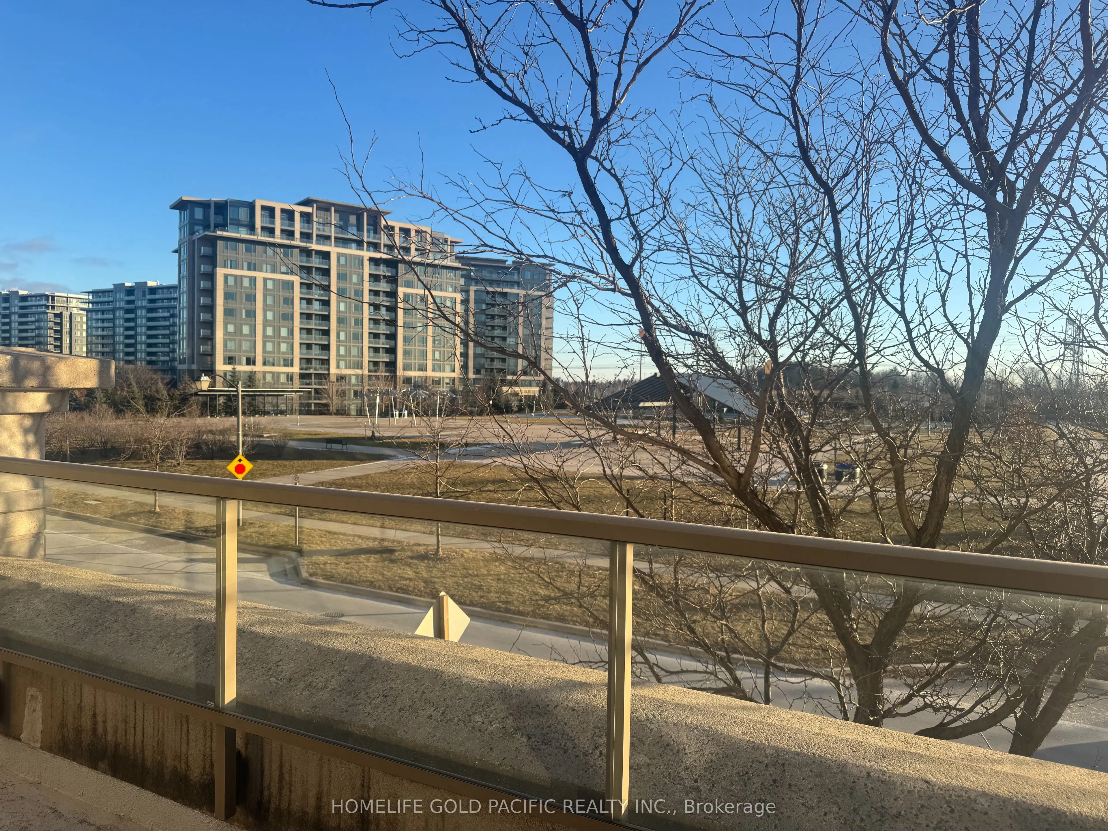 37 Galleria Parkway, #207