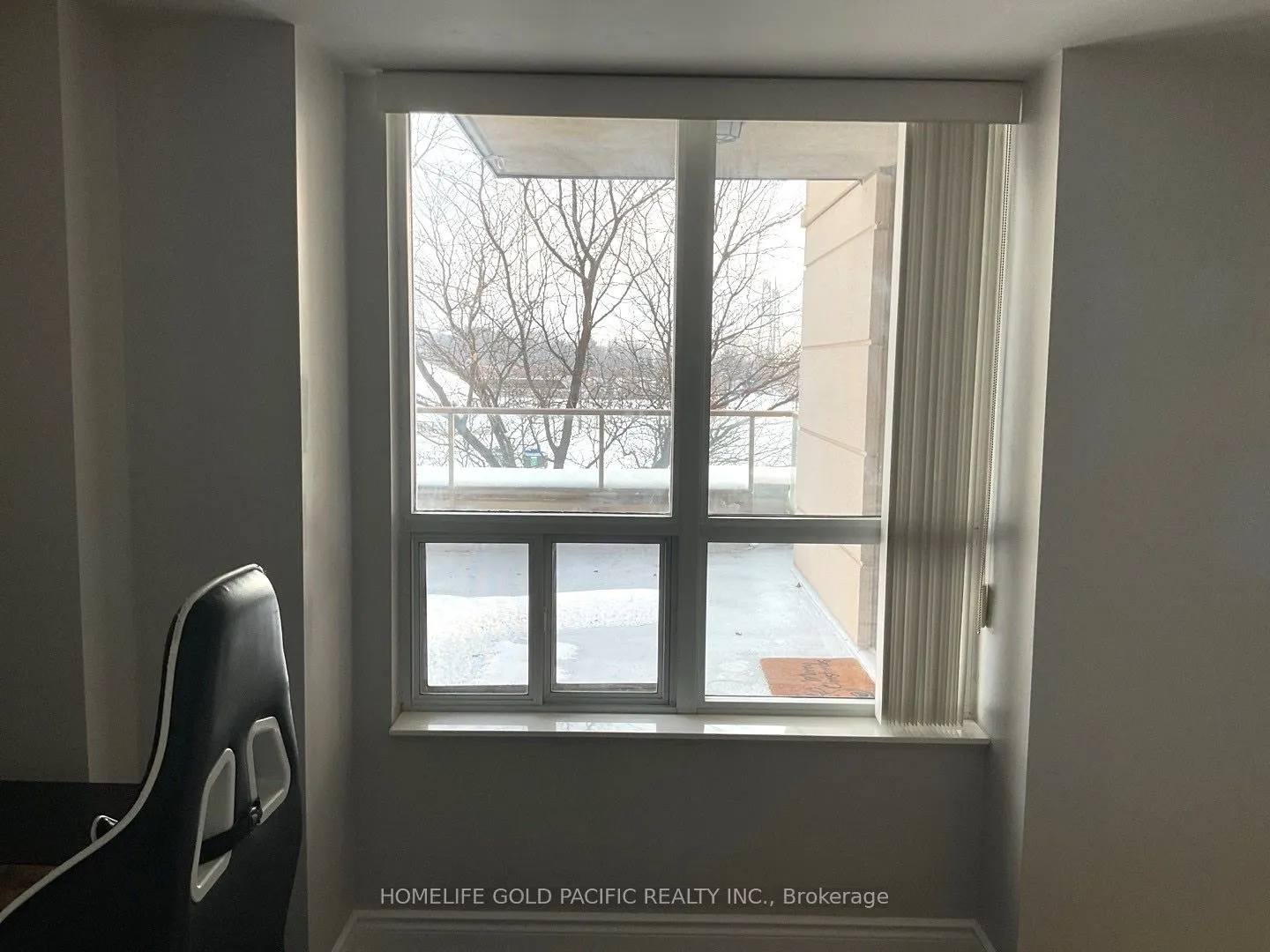 37 Galleria Parkway, #207