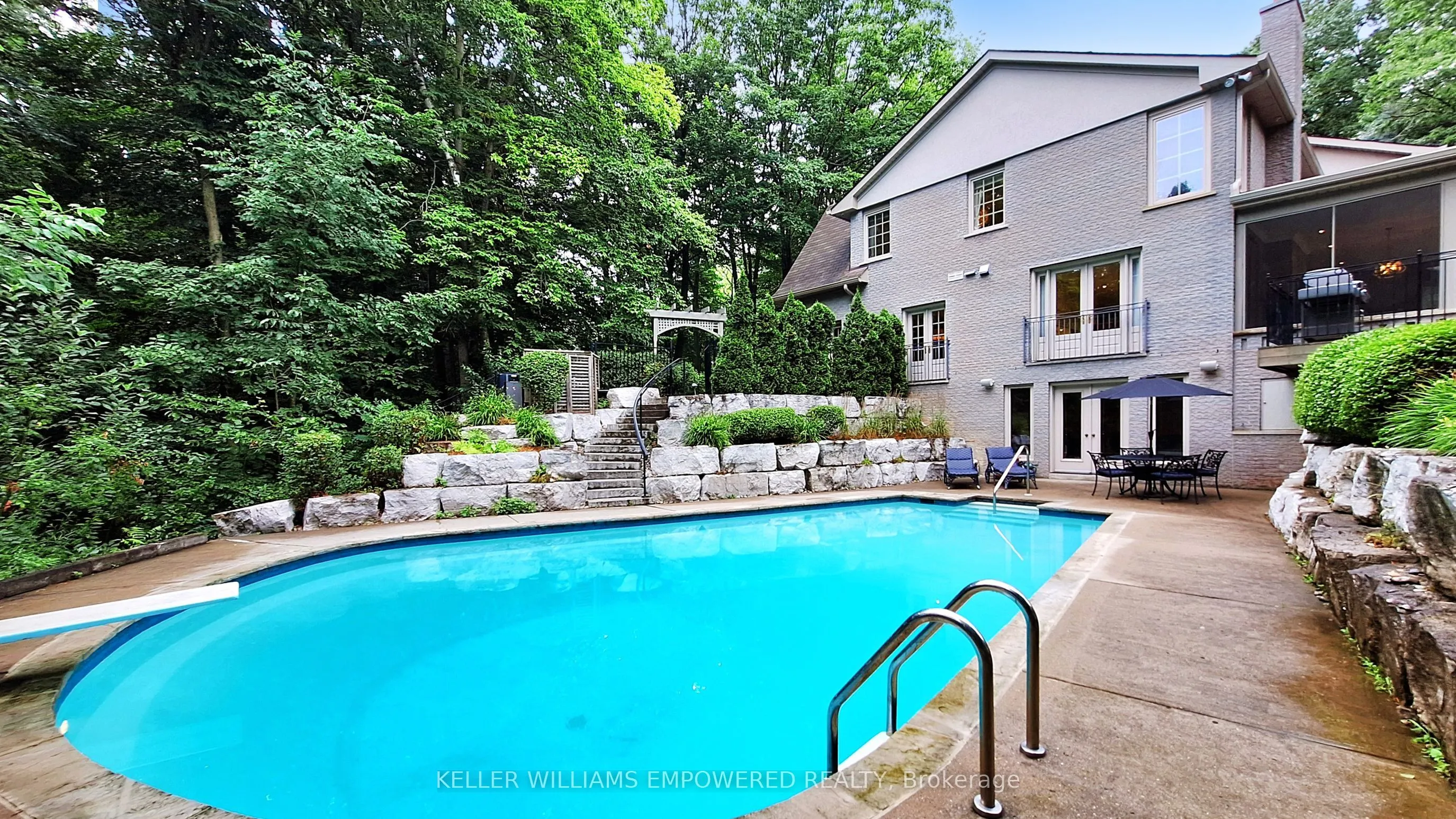 204 Forest Ridge Road
