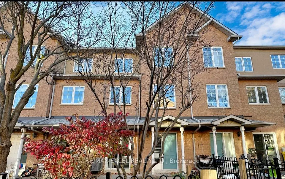 5 St Moritz Way, #18
