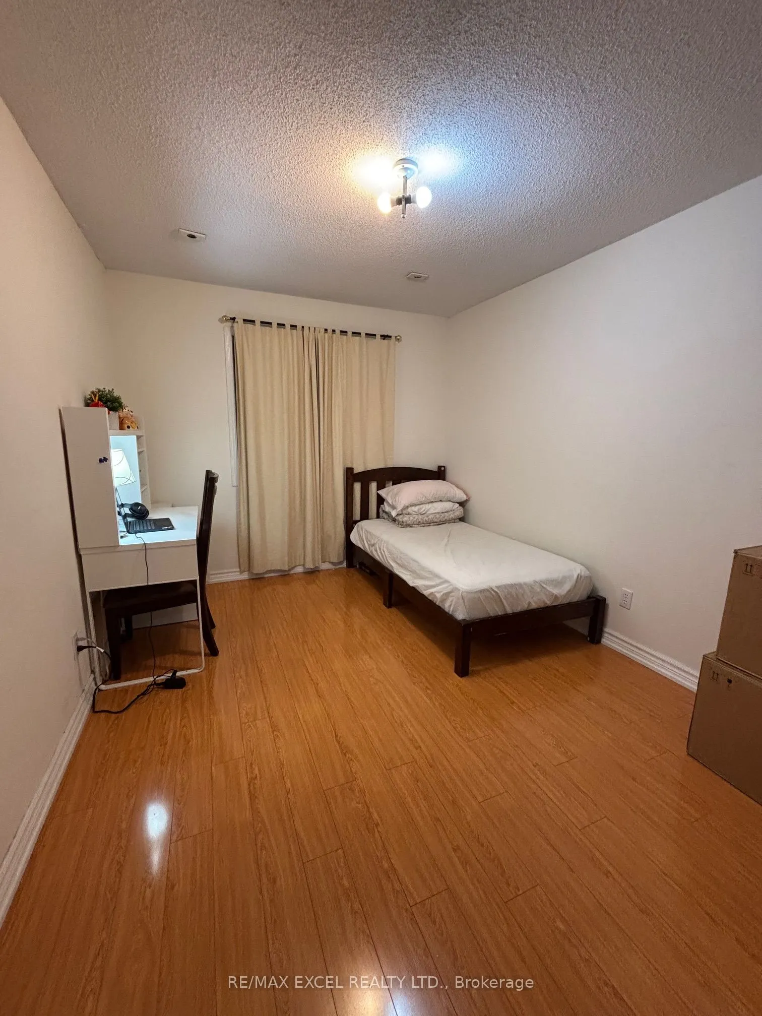 5 St Moritz Way, #18