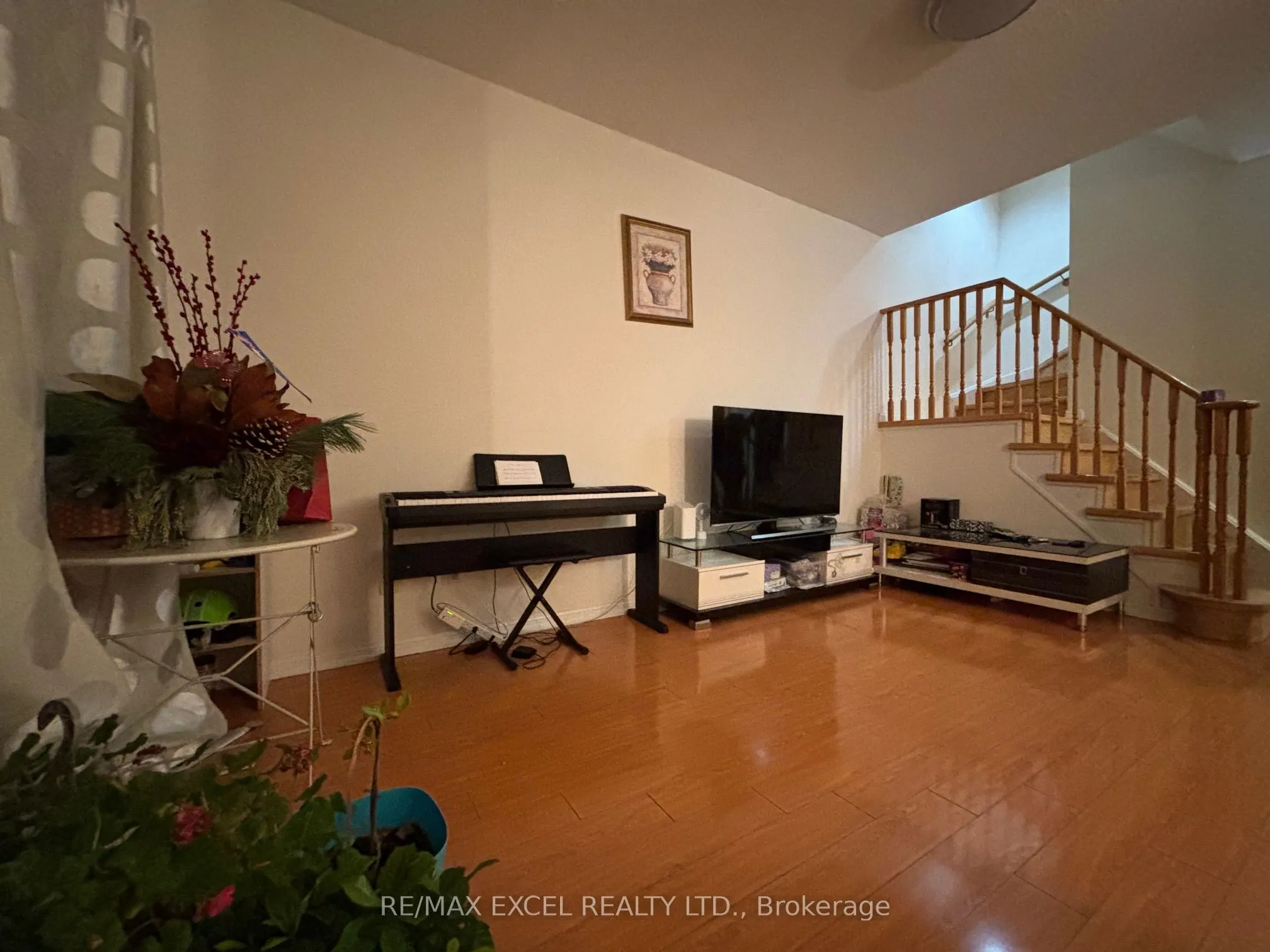 5 St Moritz Way, #18