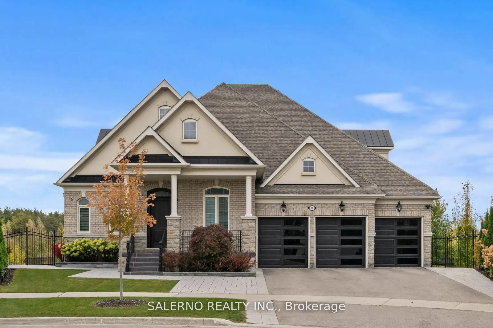 36 Chuck Ormsby Crescent