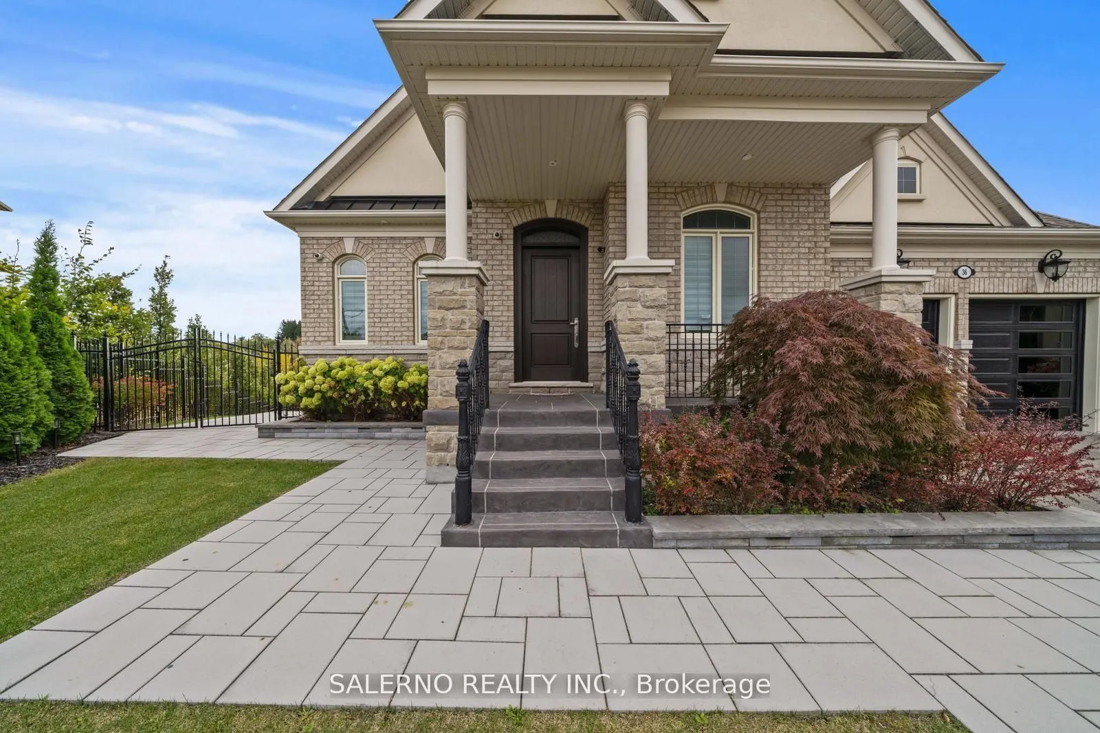 36 Chuck Ormsby Crescent