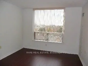 9015 Leslie Street, #807
