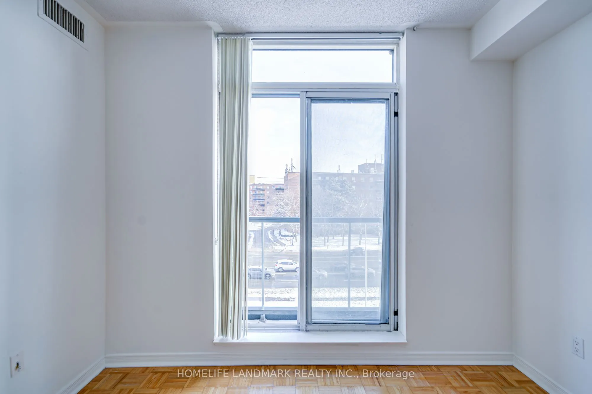 7378 Yonge Street E, #303