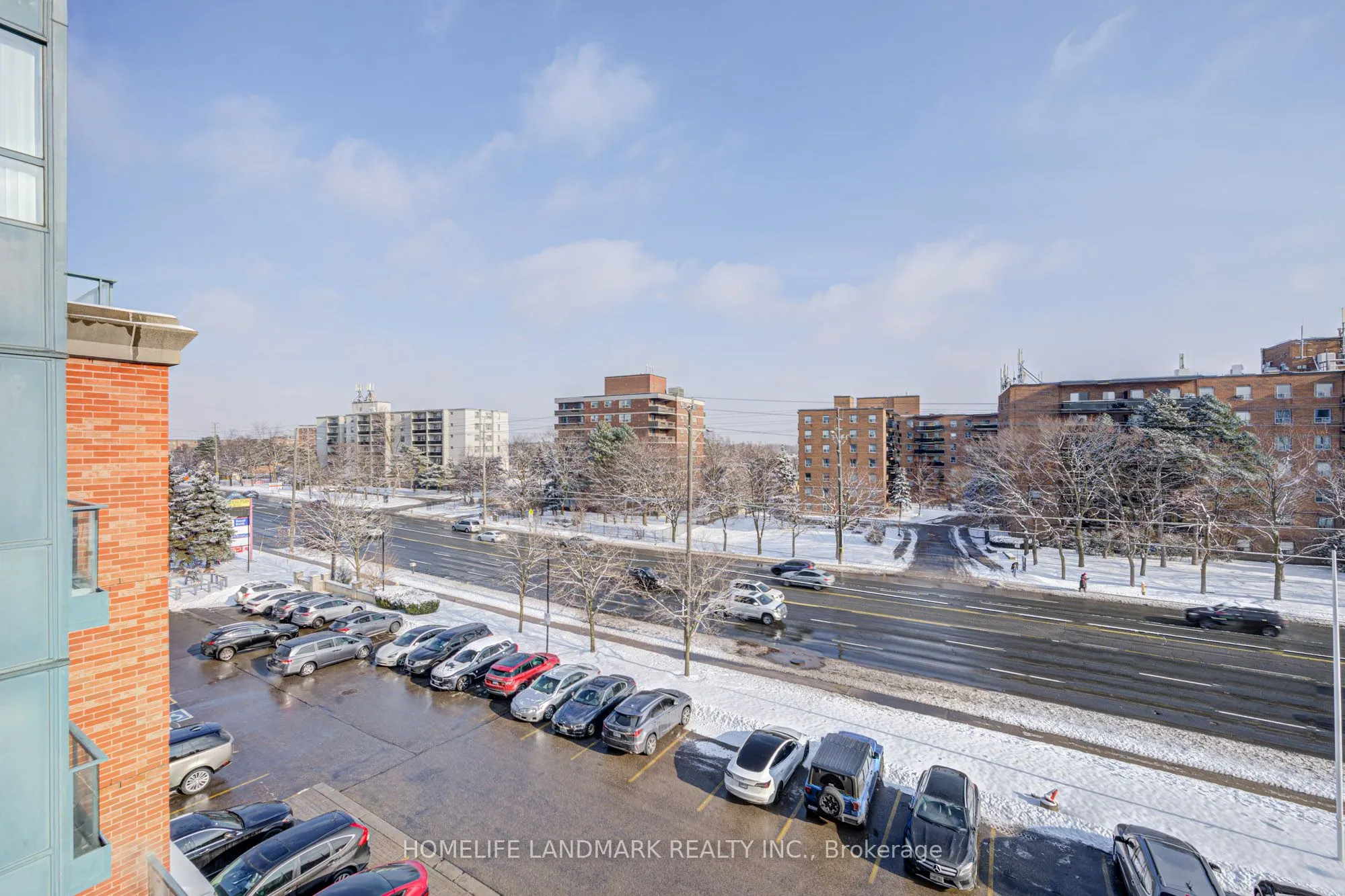 7378 Yonge Street E, #303