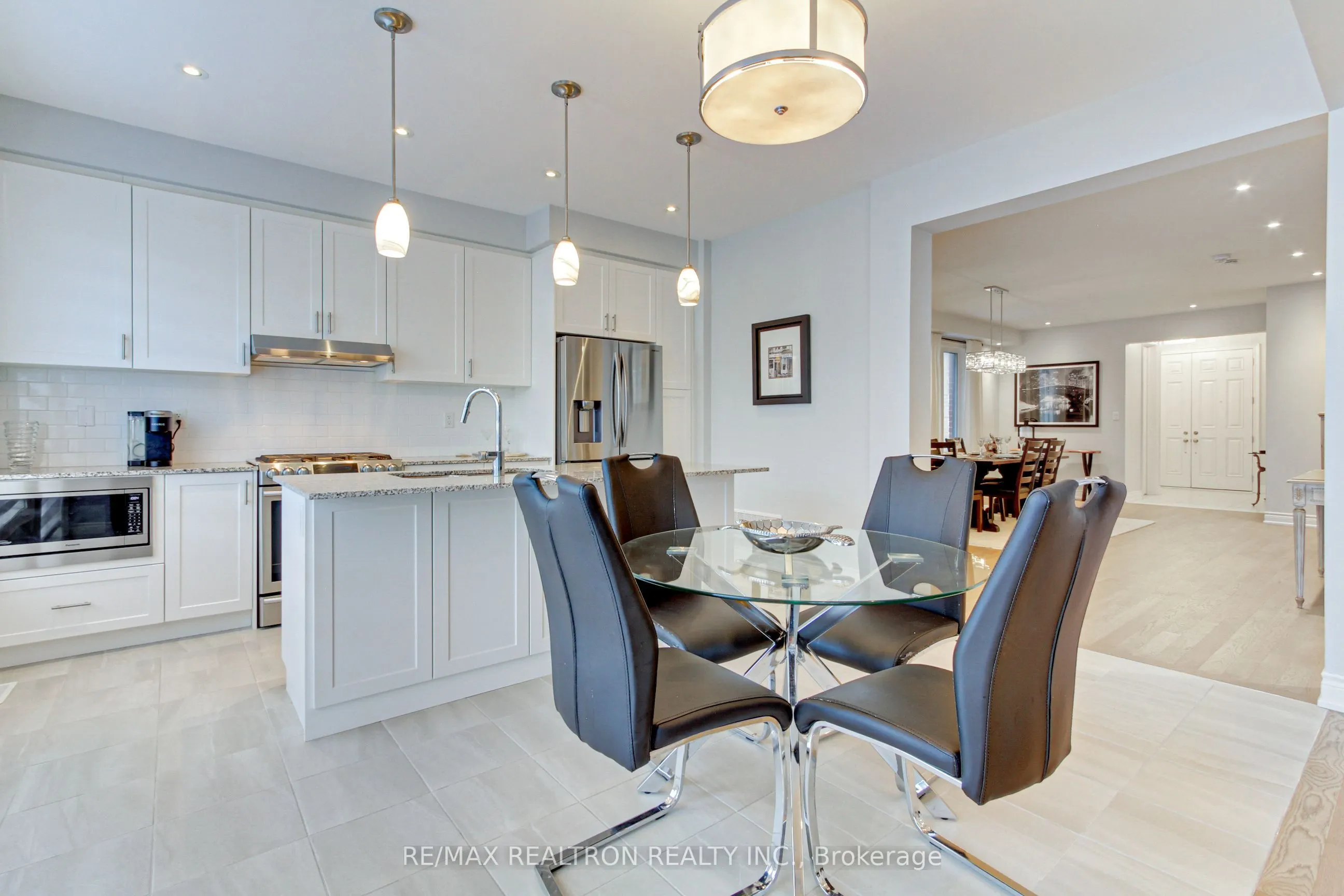 11 Beebalm Lane