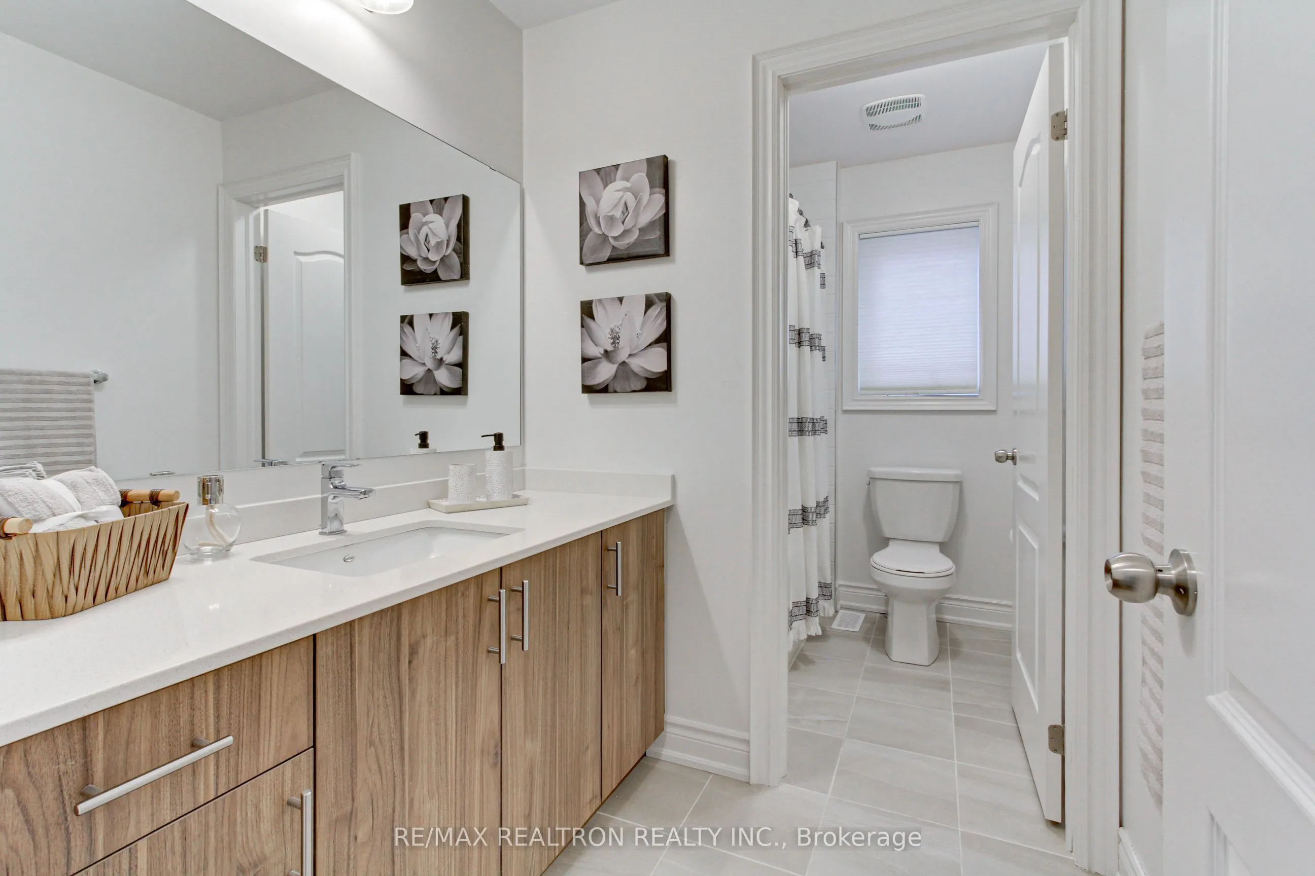 11 Beebalm Lane