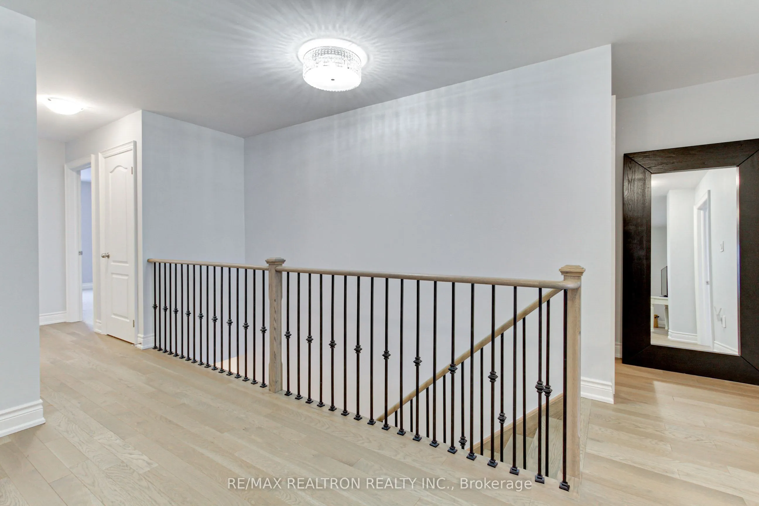 11 Beebalm Lane