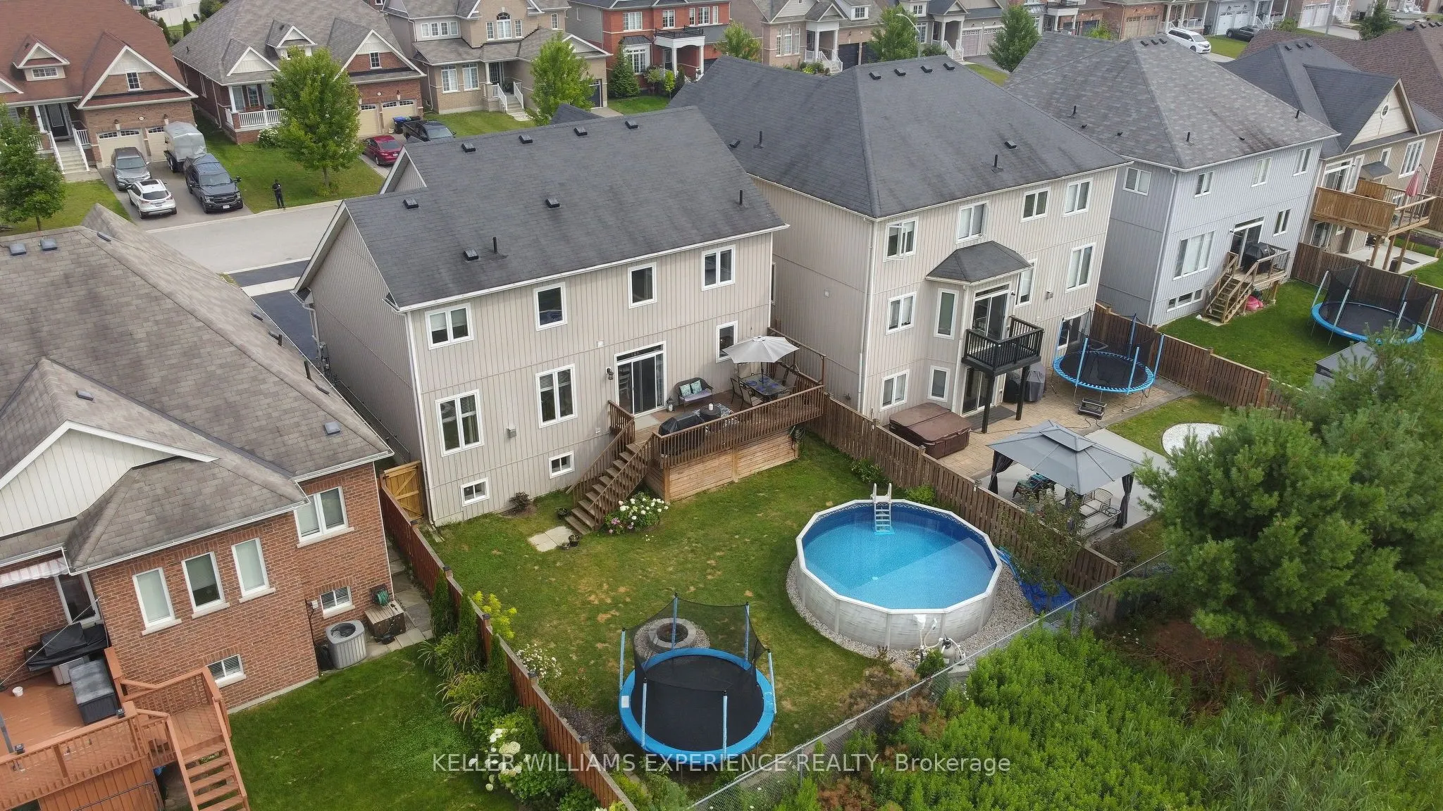 100 Mount Crescent