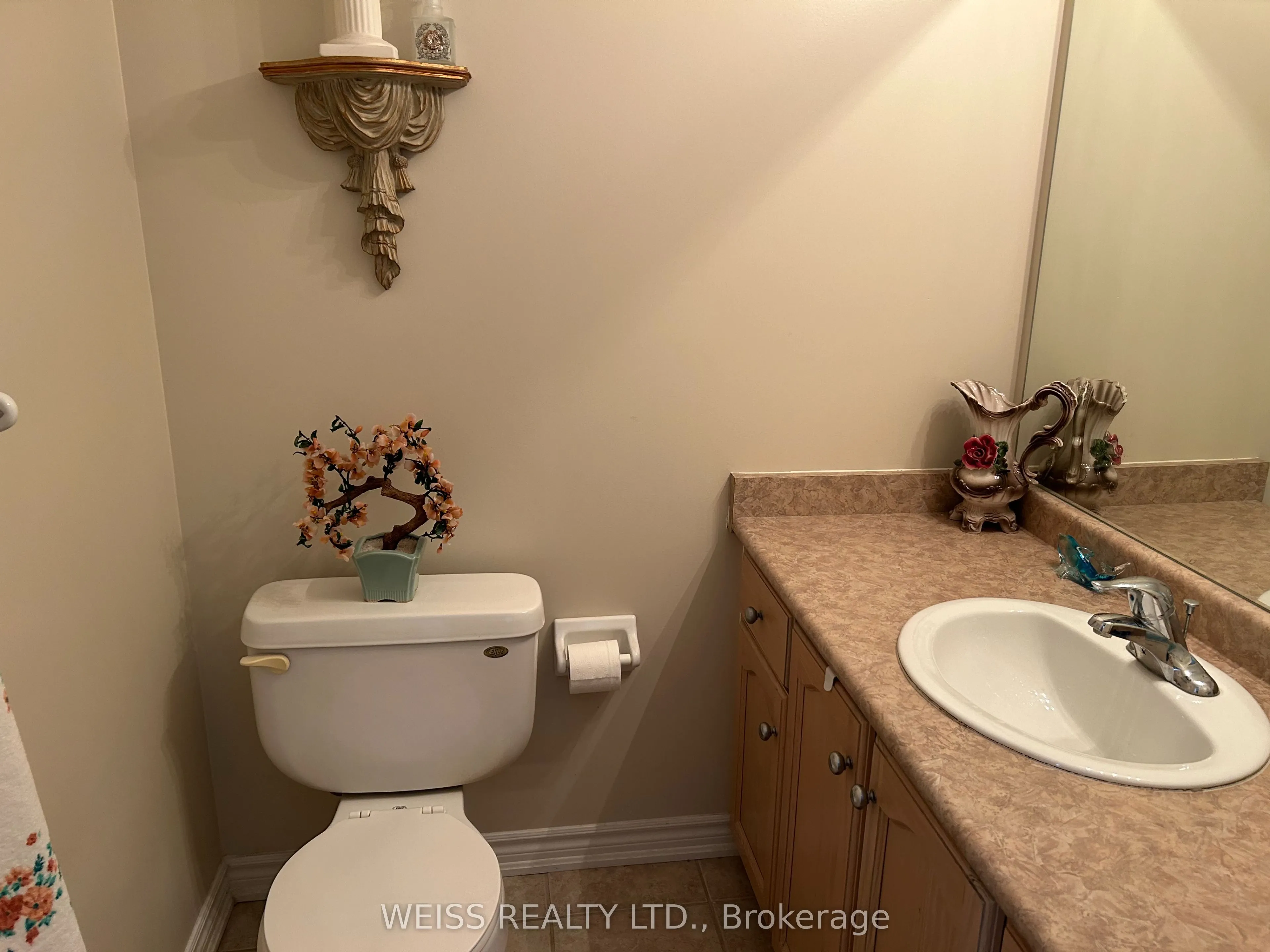 503 Simcoe Road
