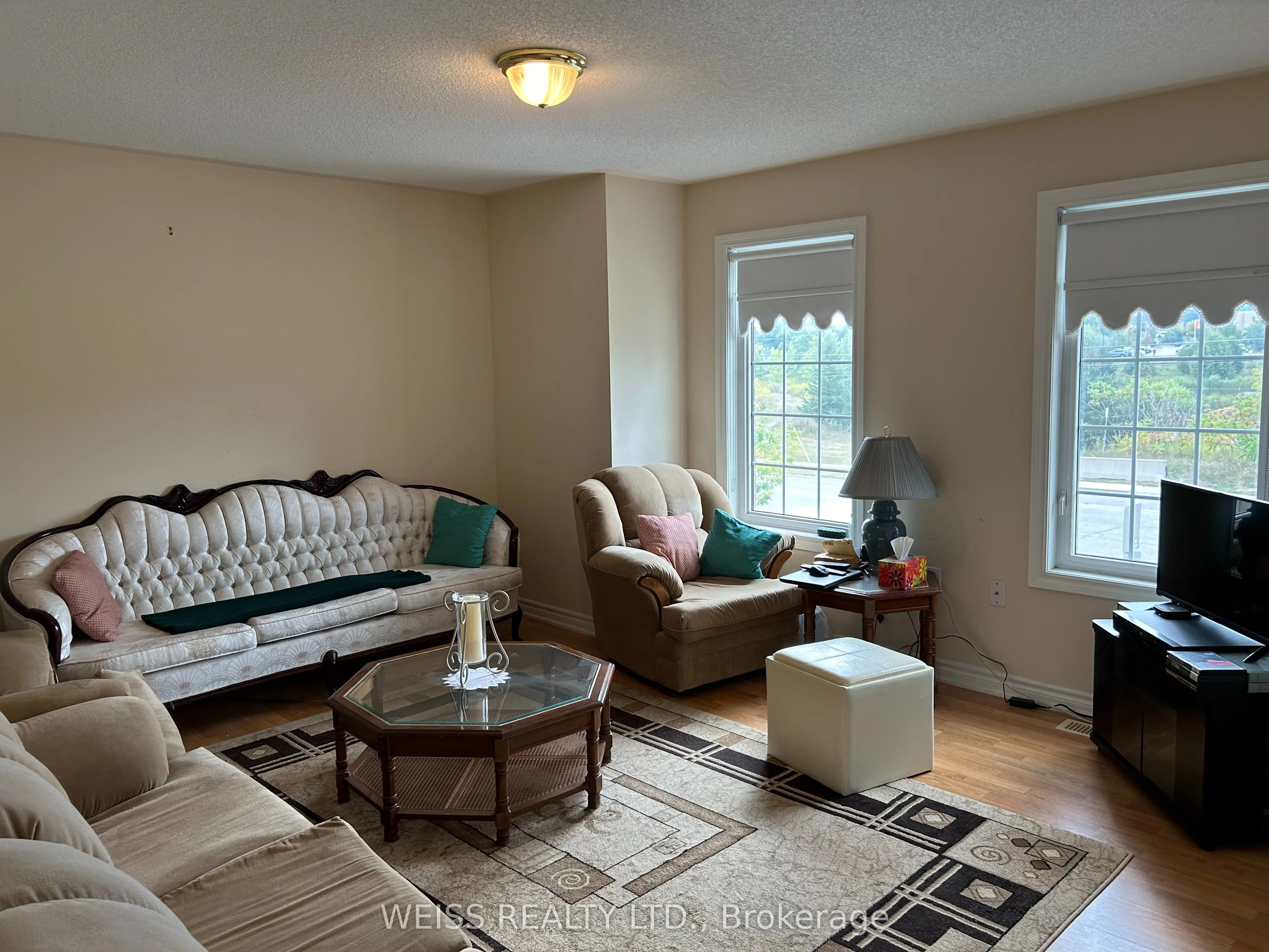 503 Simcoe Road
