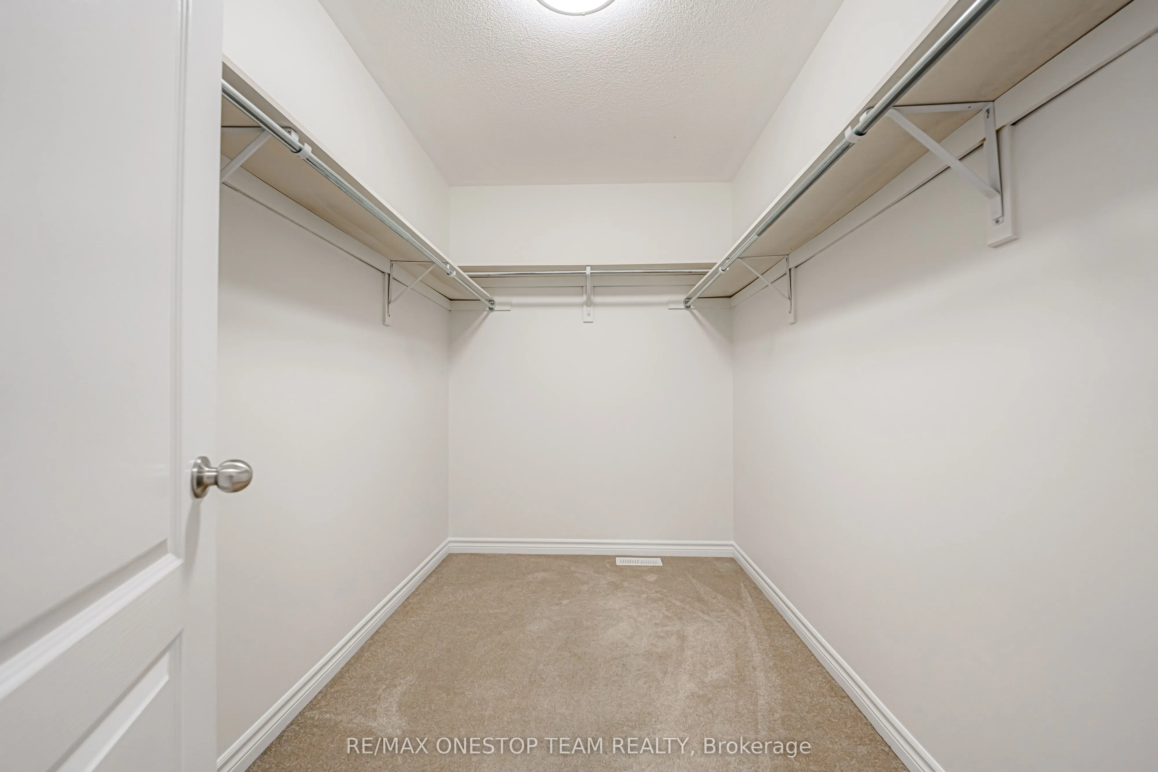 1307 Hunter Street