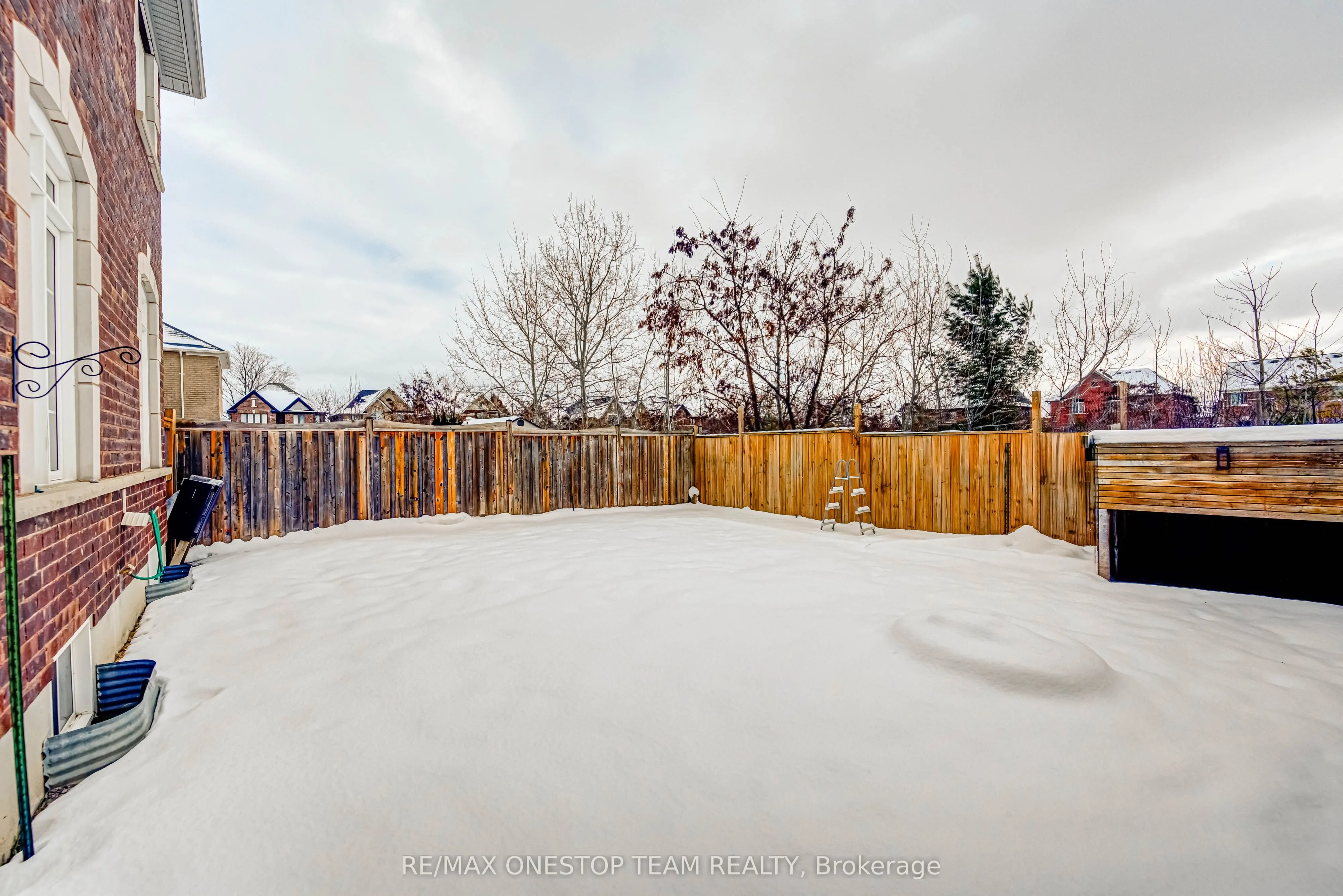 1307 Hunter Street