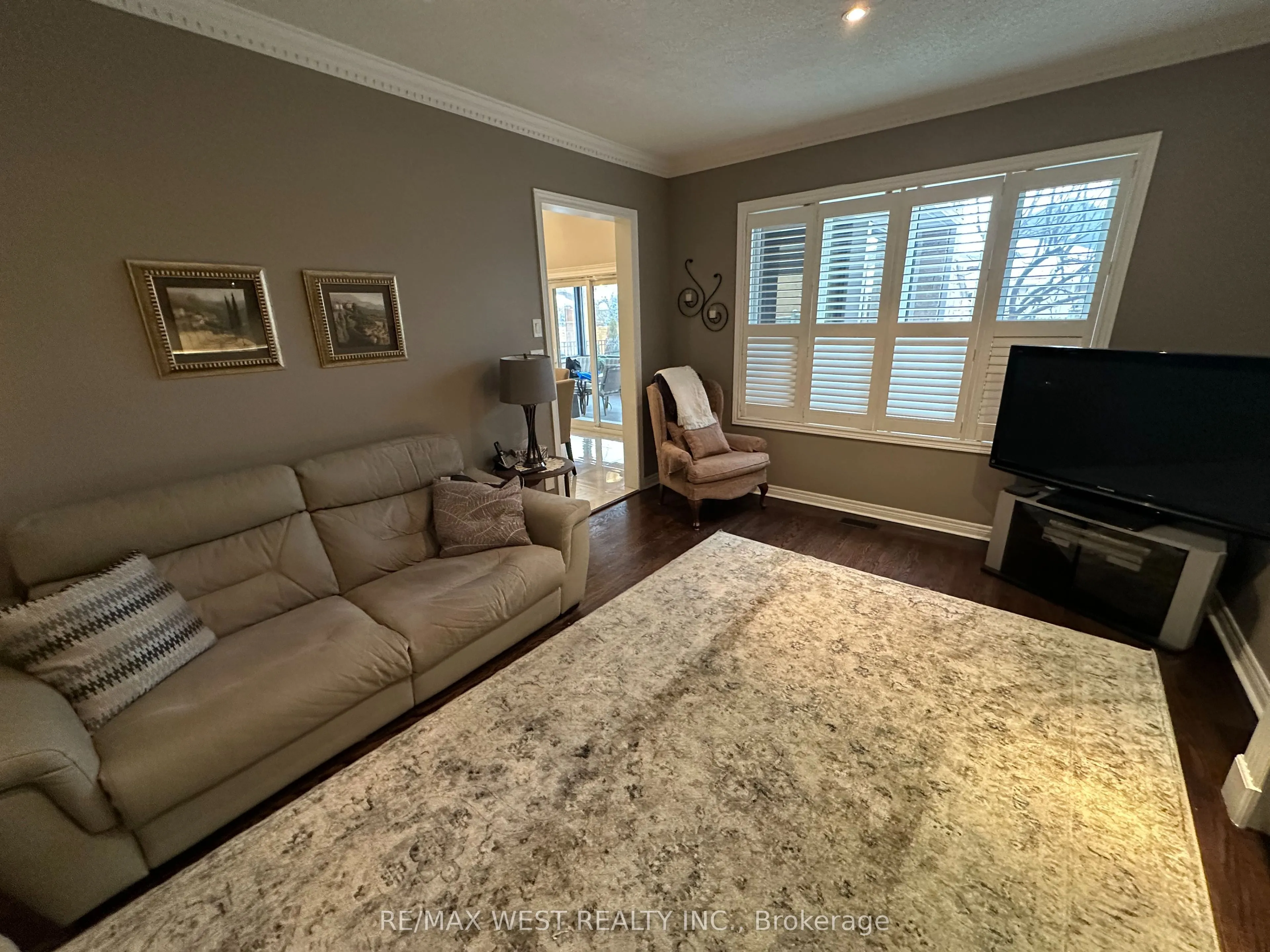 65 Burnhaven Avenue