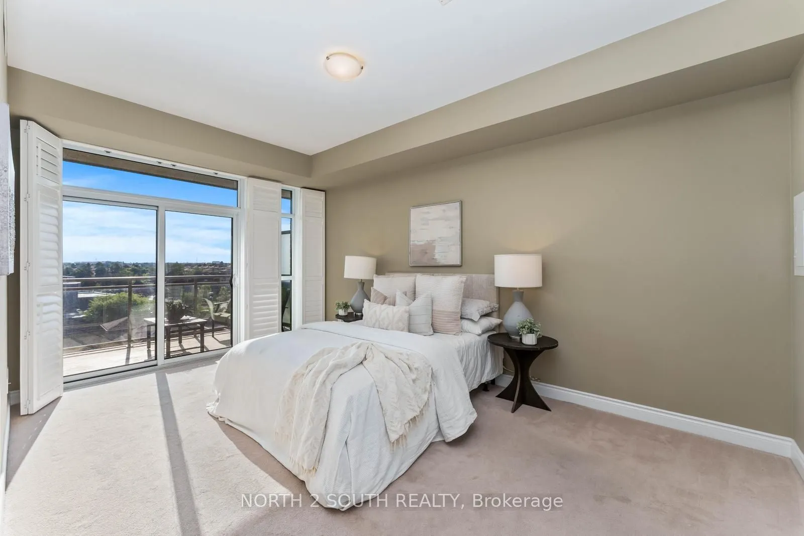 281 Woodbridge Avenue, #521
