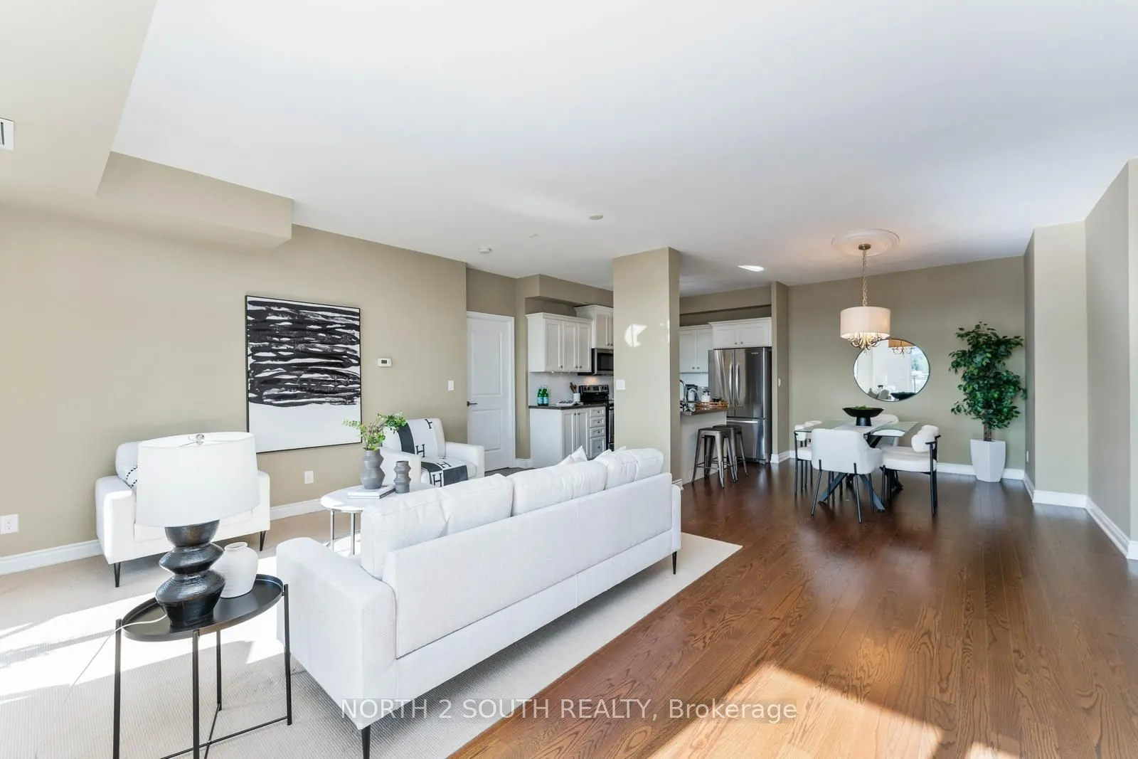281 Woodbridge Avenue, #521