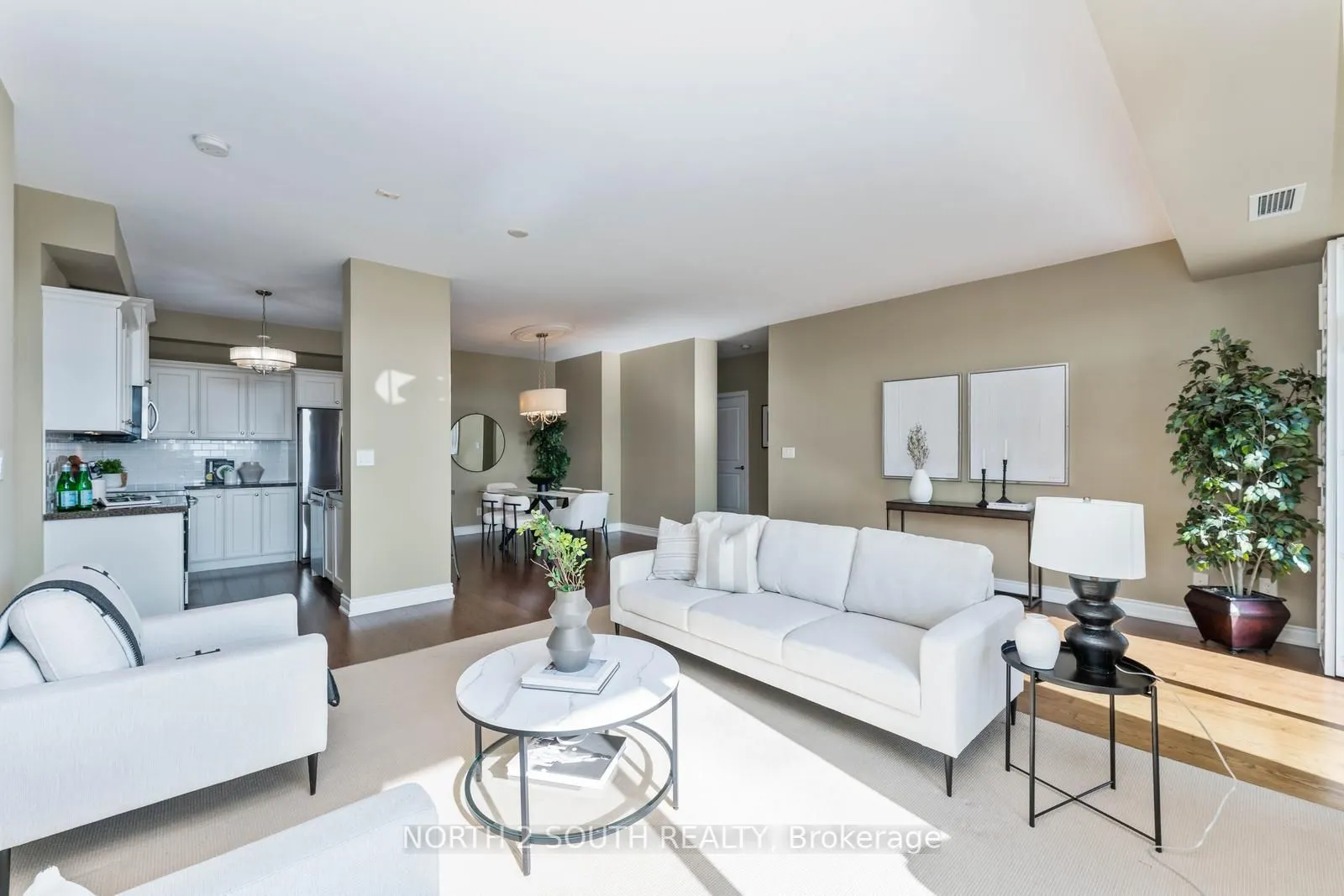 281 Woodbridge Avenue, #521