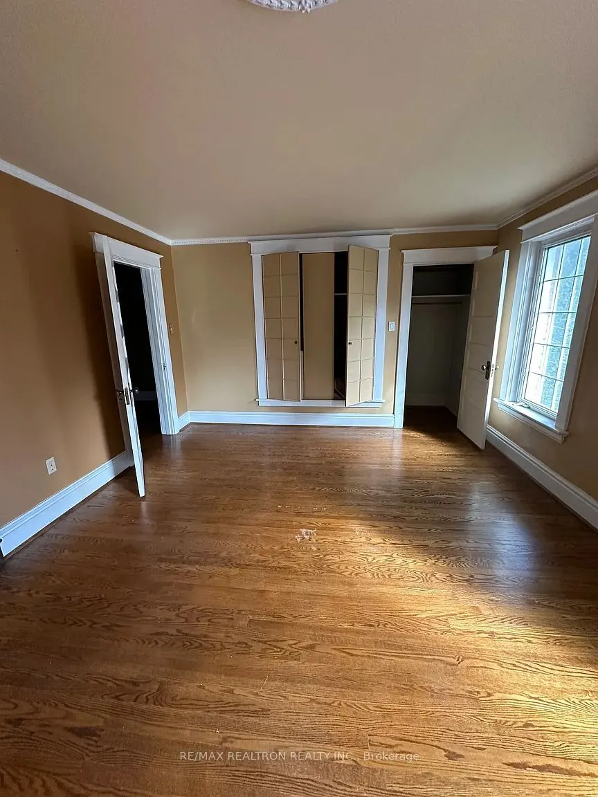 47 Roseview Avenue