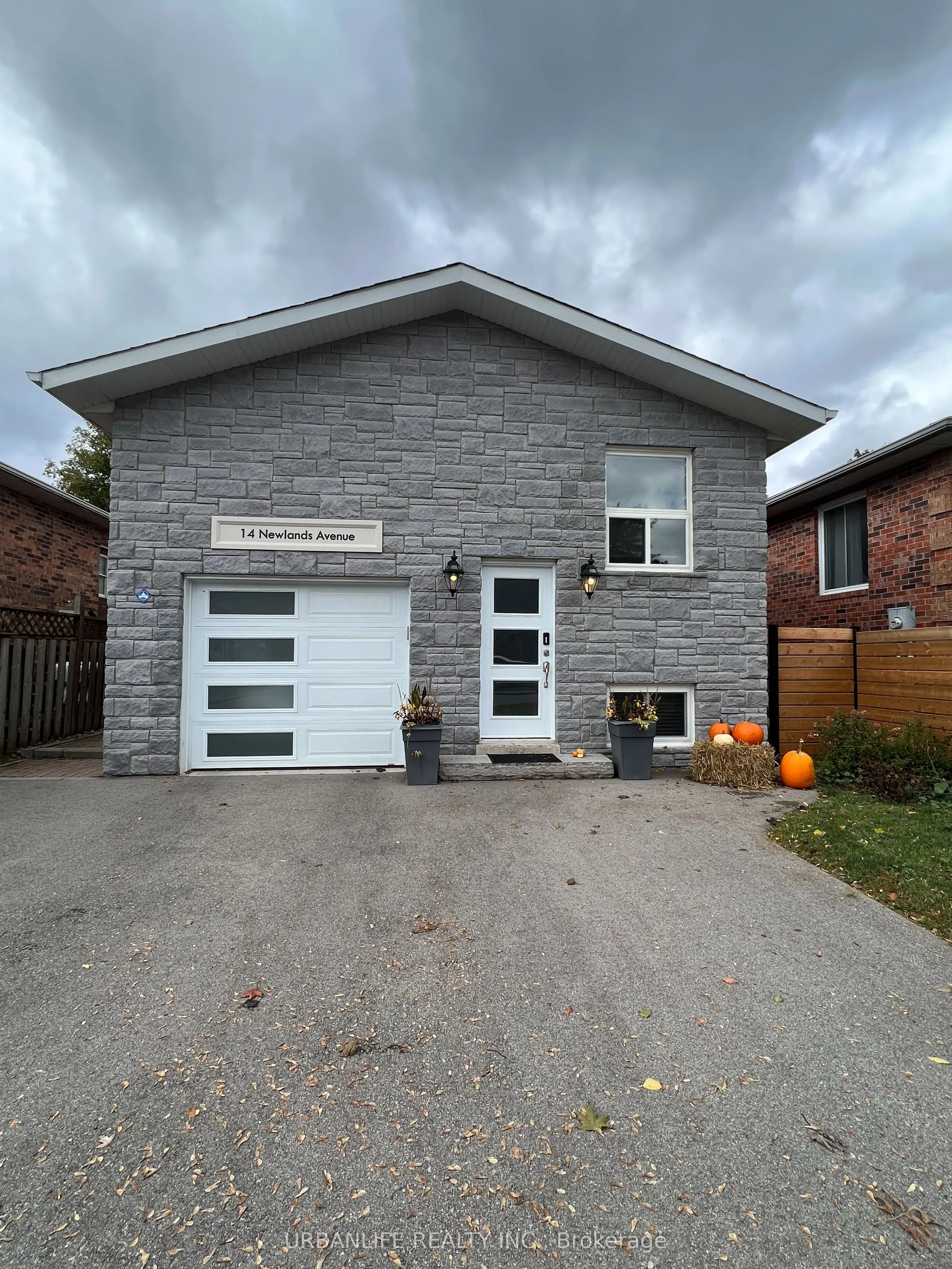 14 Newlands Avenue