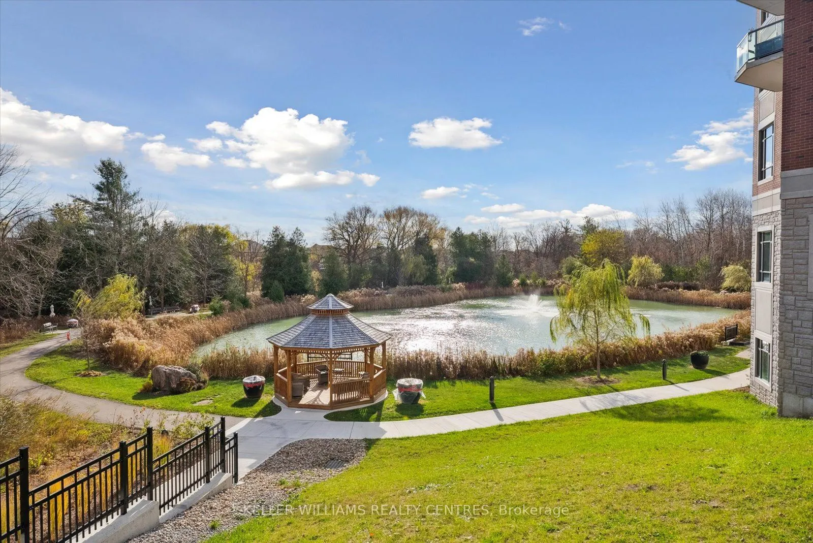 460 William Graham Drive #318