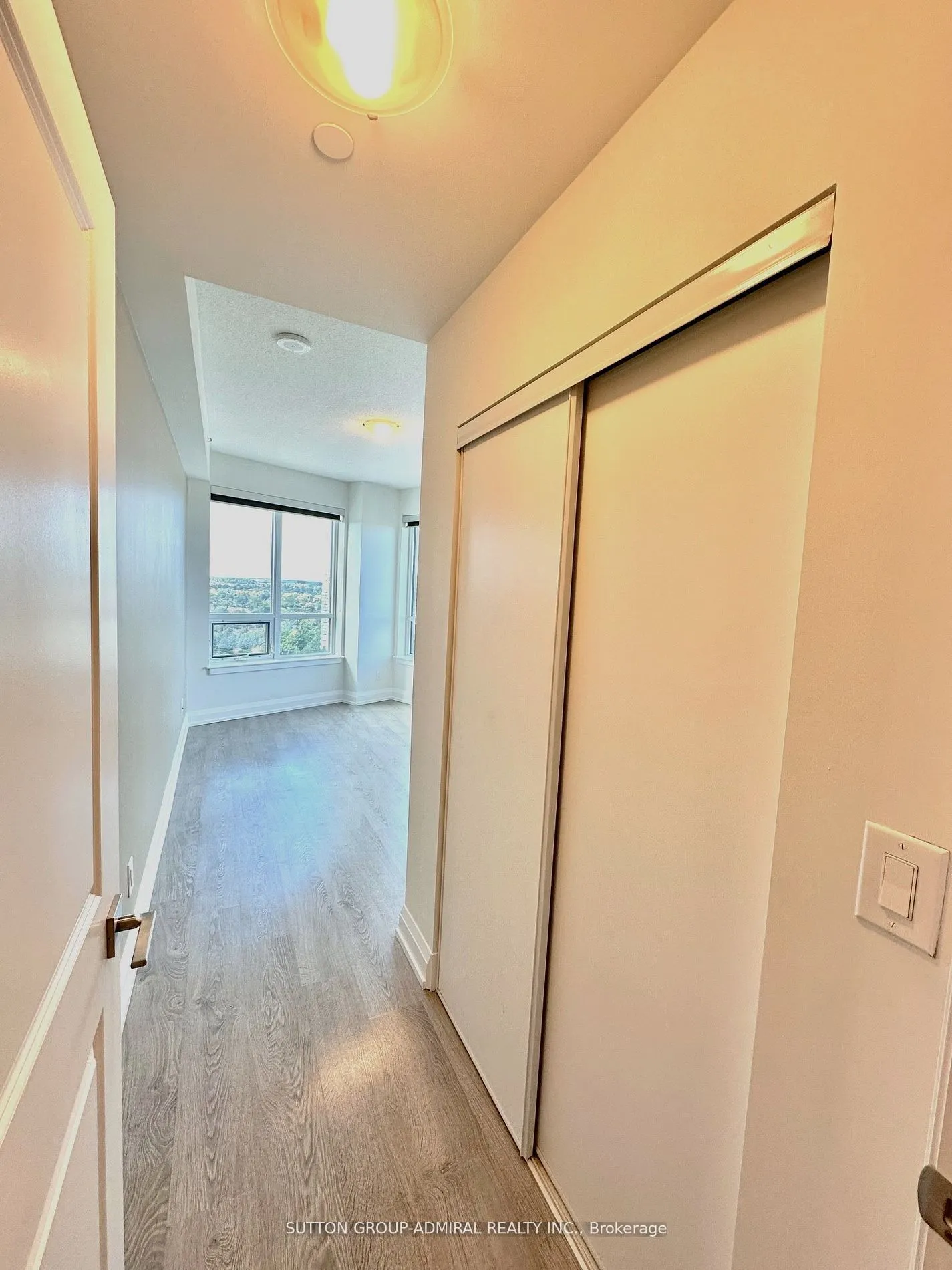 7171 Yonge Street, #1007