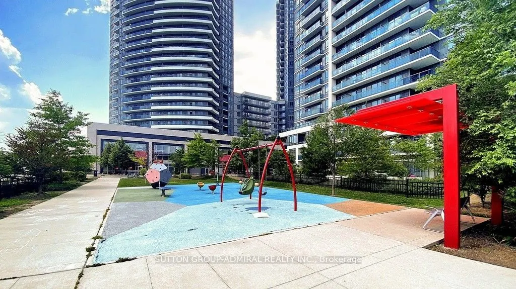 7171 Yonge Street, #1007