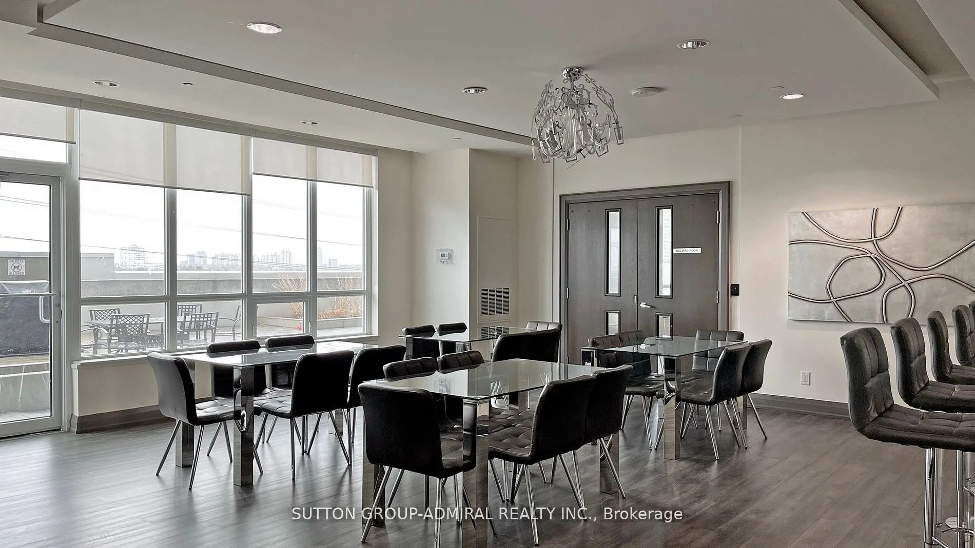 7171 Yonge Street, #1007