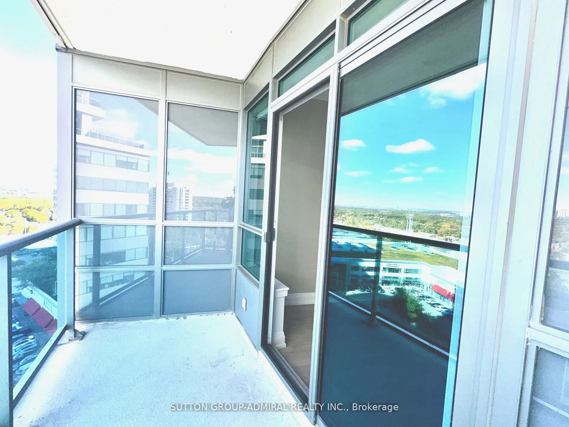 7171 Yonge Street, #1007