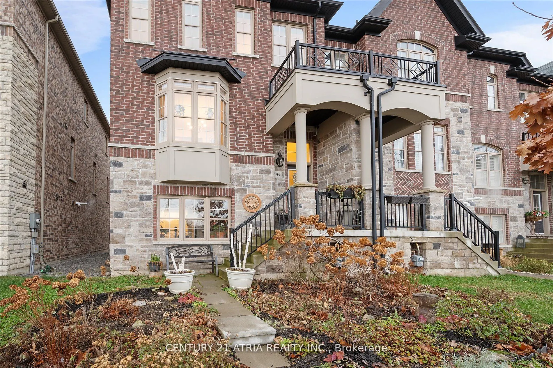 95 Beechborough Crescent