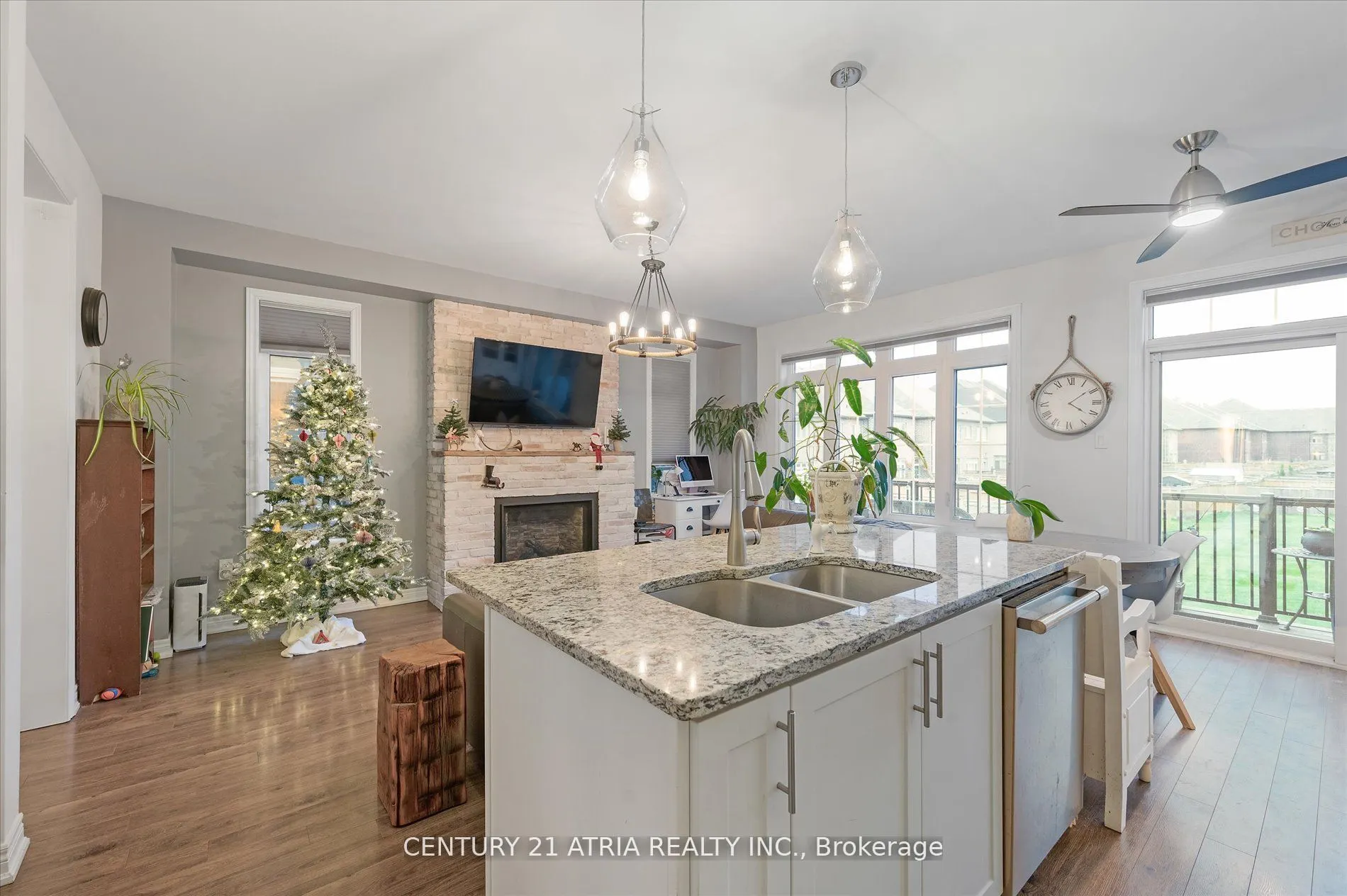 95 Beechborough Crescent