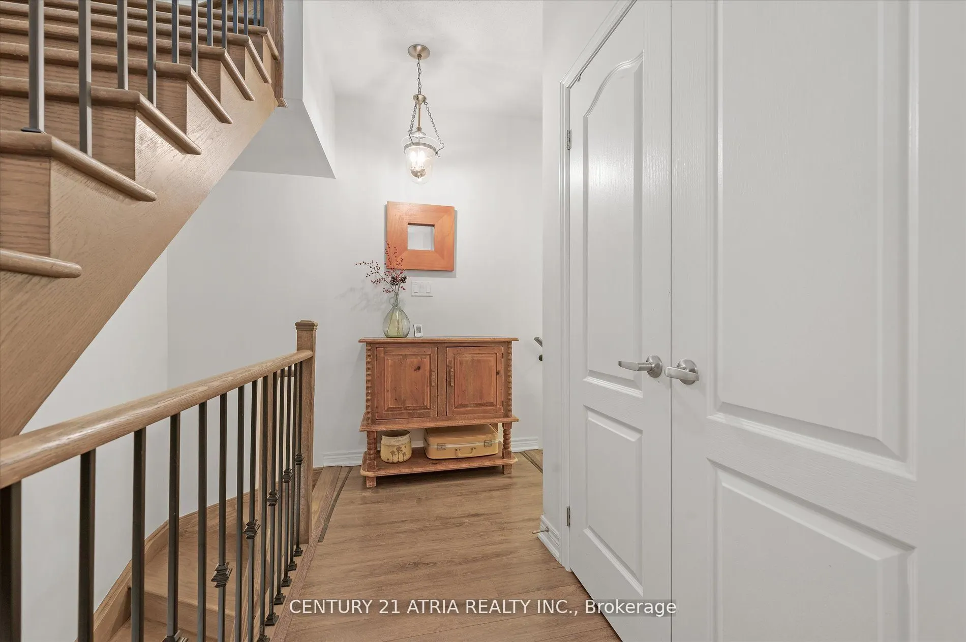 95 Beechborough Crescent