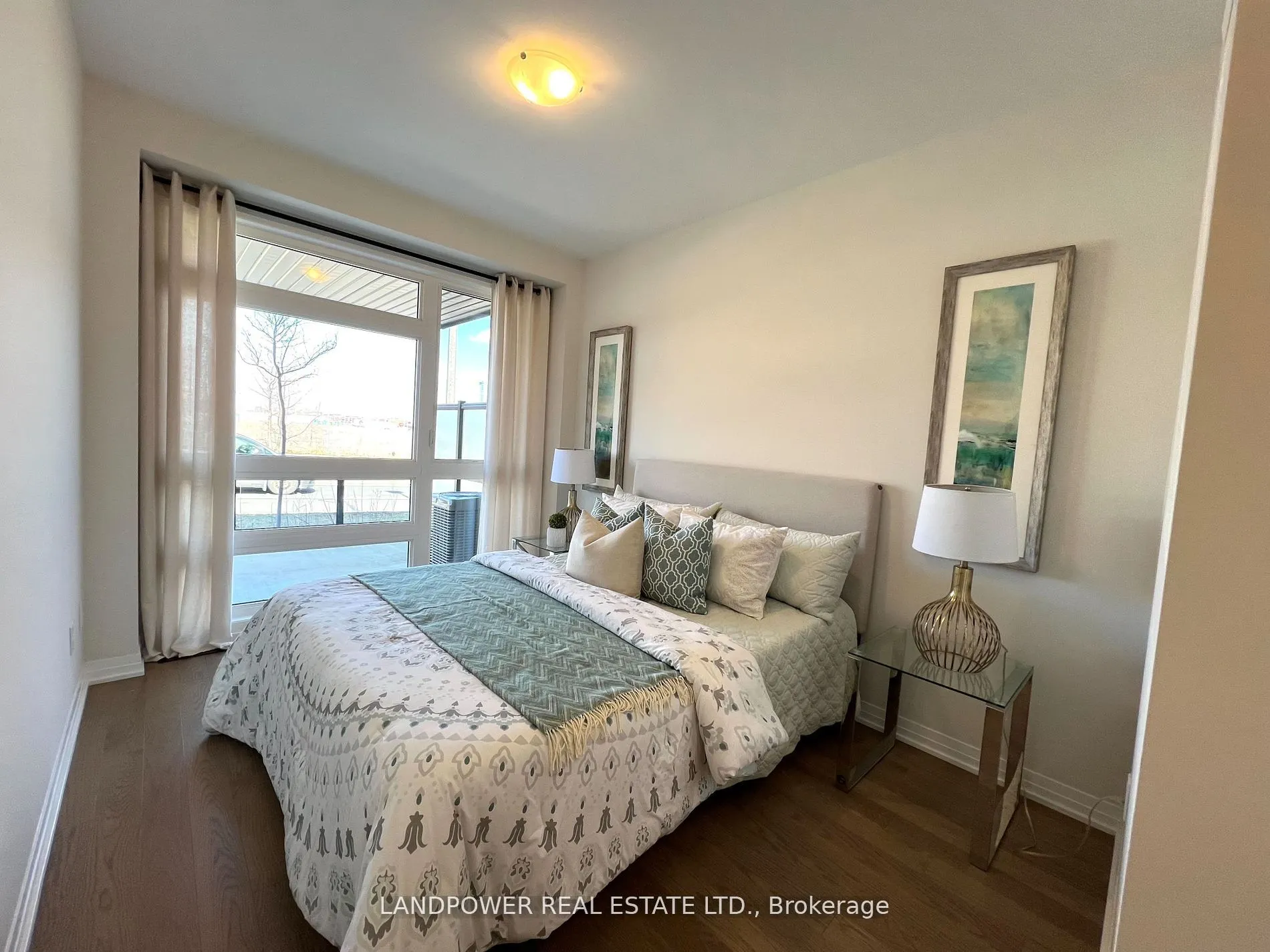 1655 Bur Oak Avenue #14