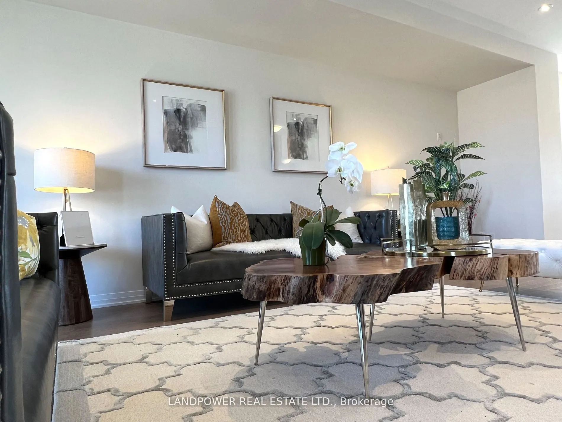 1655 Bur Oak Avenue #14