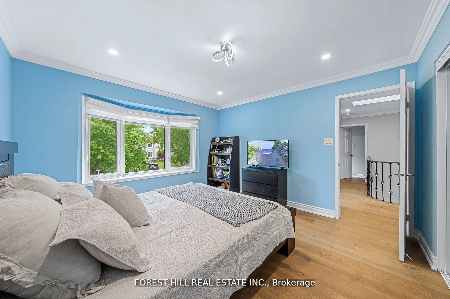 28 Beatty Crescent