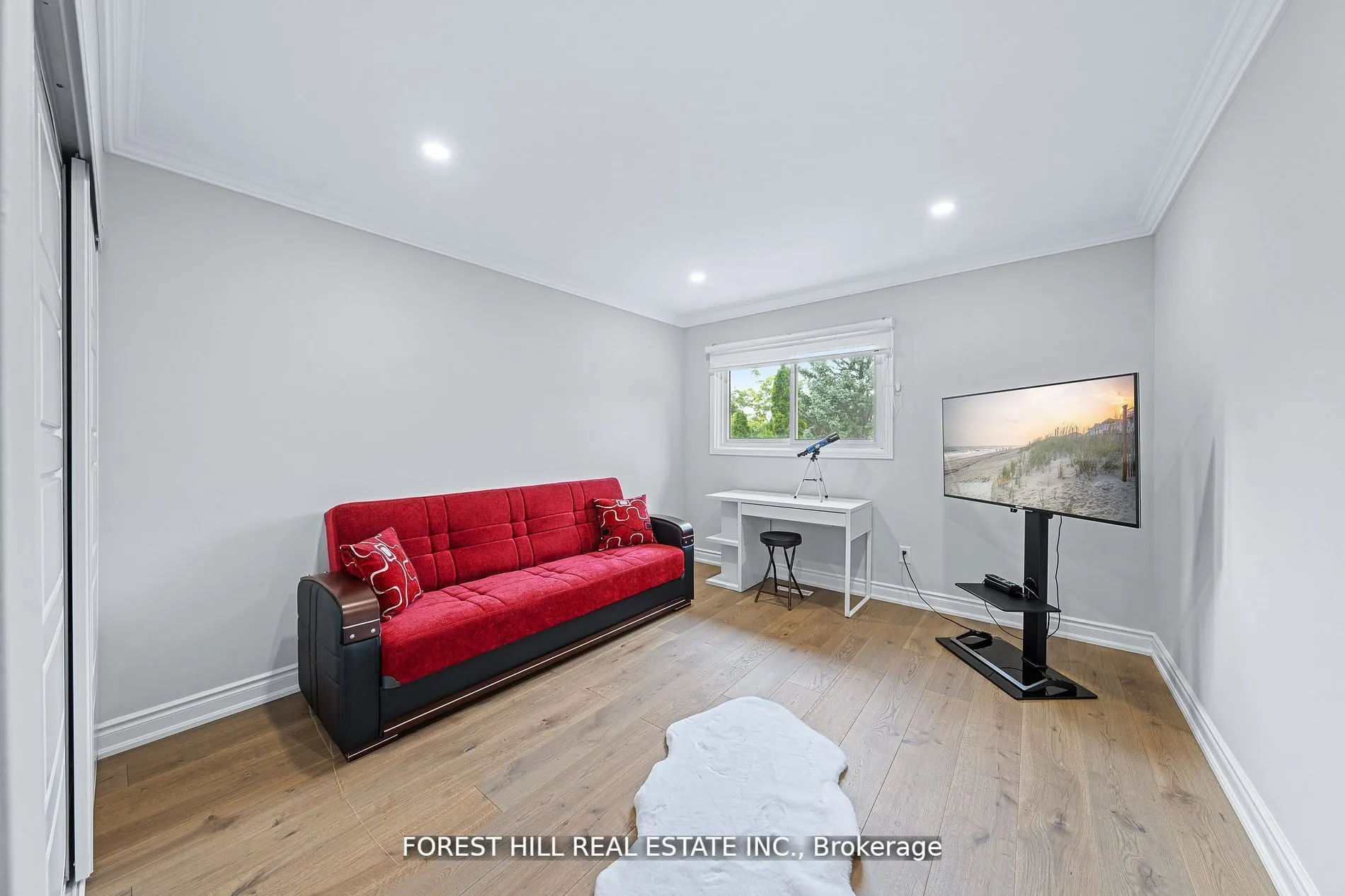 28 Beatty Crescent