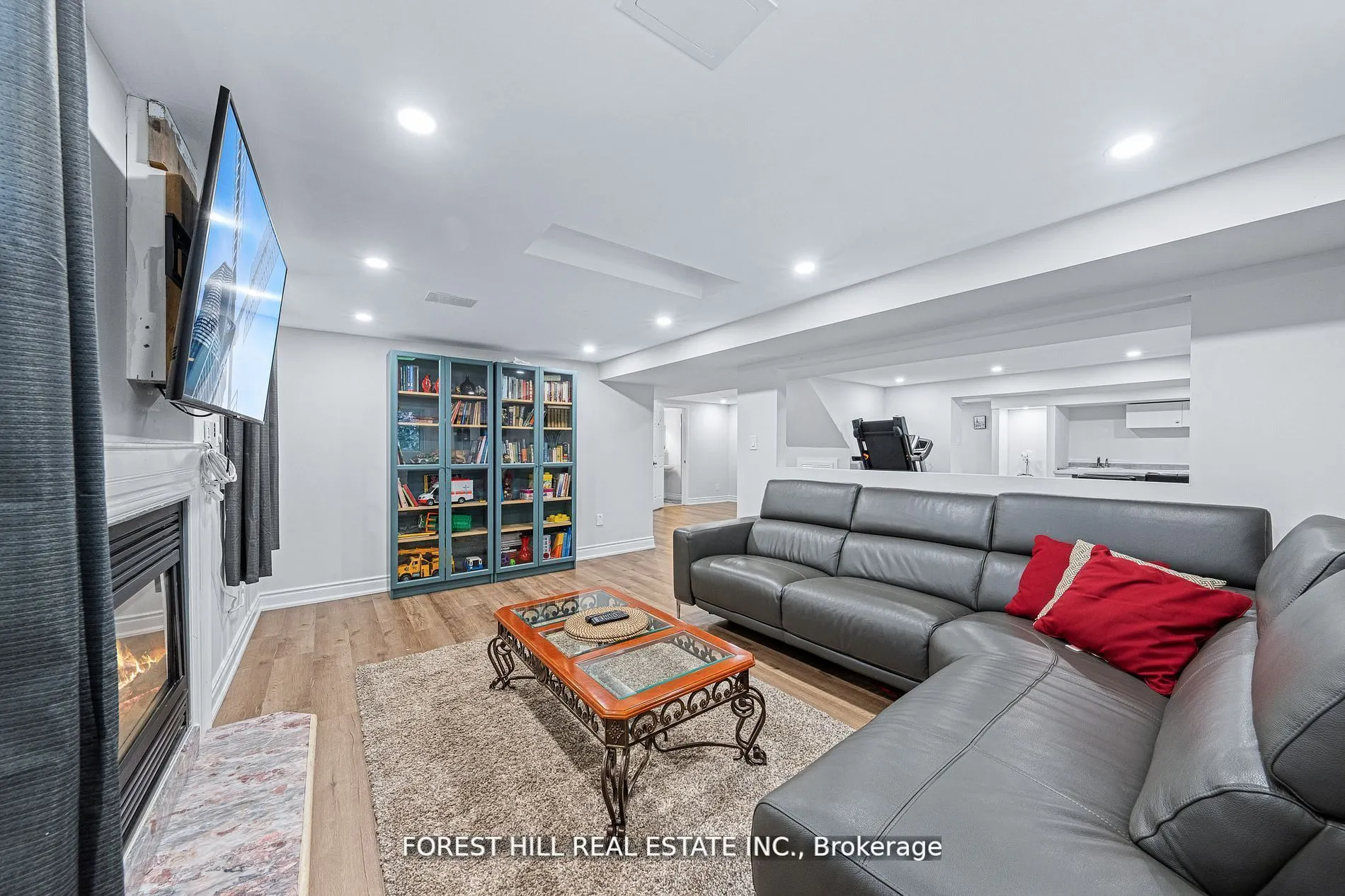 28 Beatty Crescent