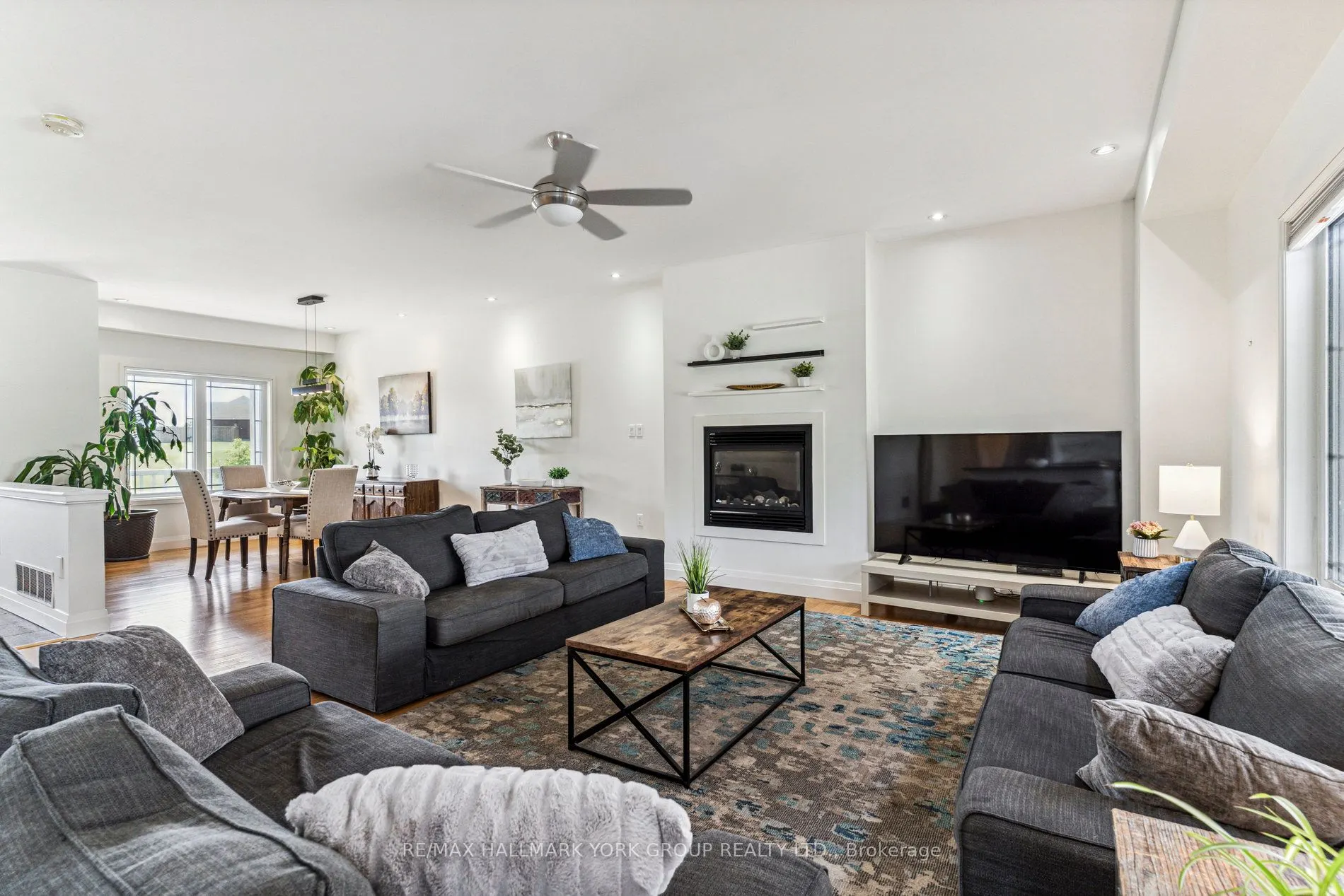 27 Bagshaw Crescent
