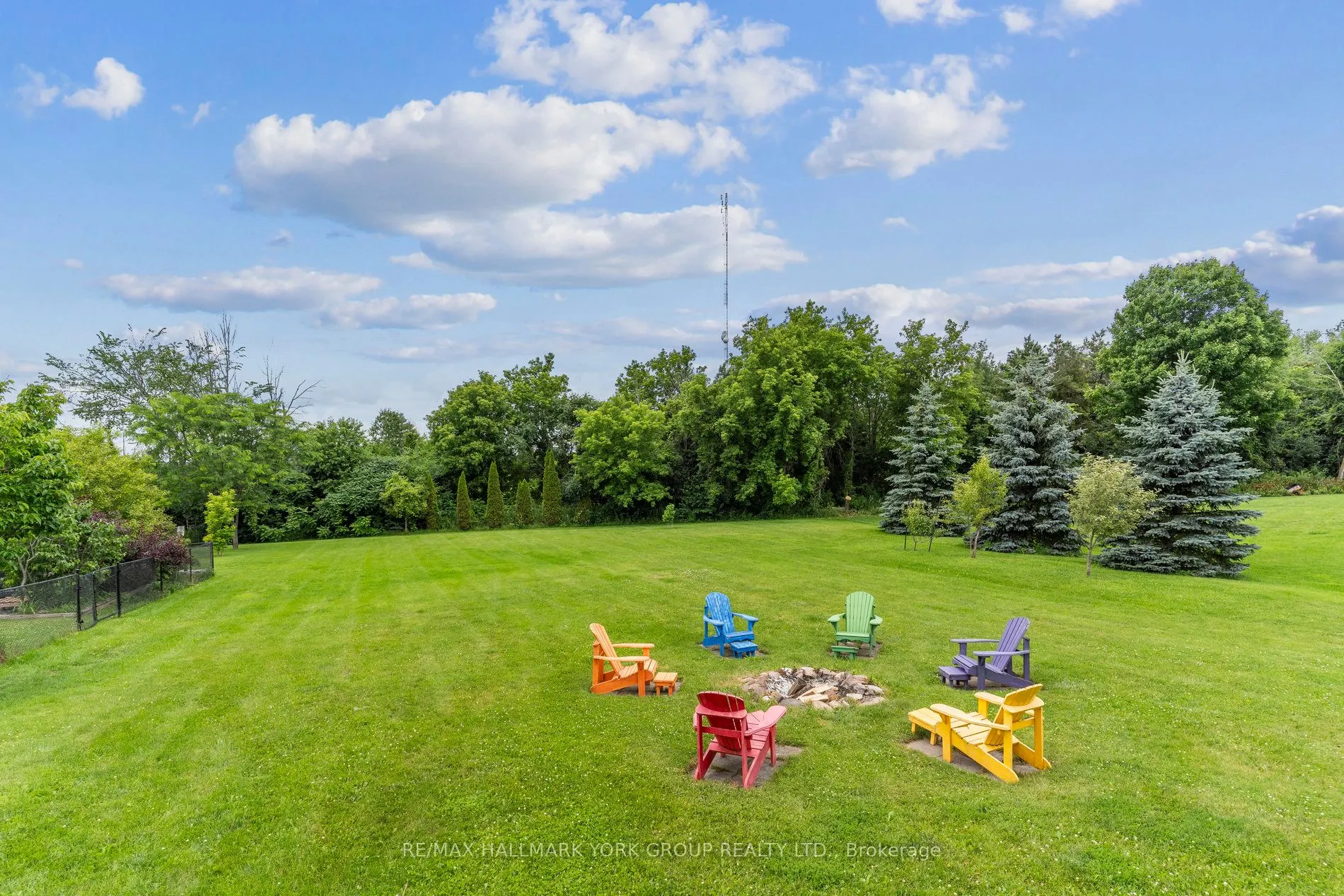 27 Bagshaw Crescent