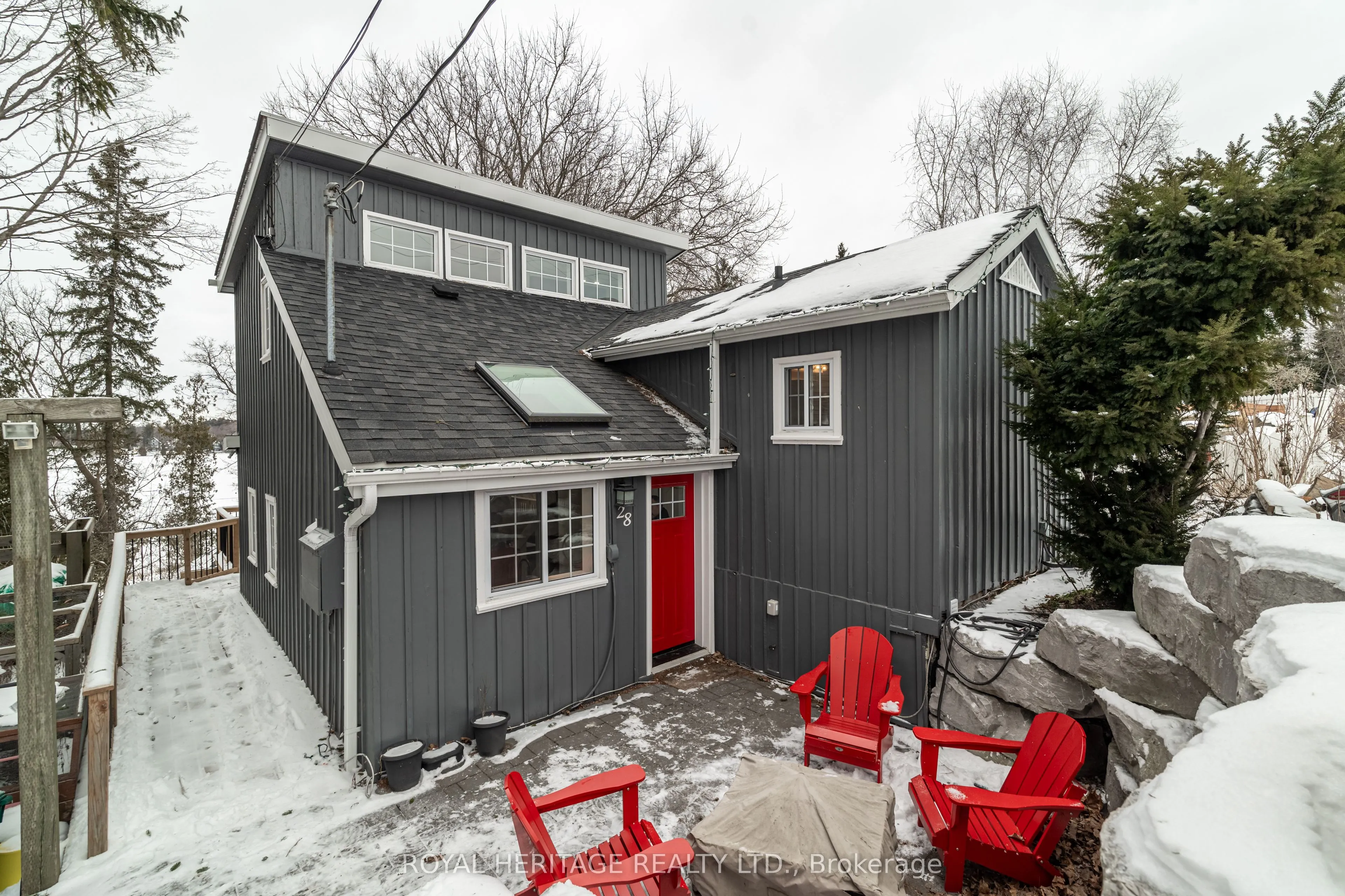 28 Windsor Drive