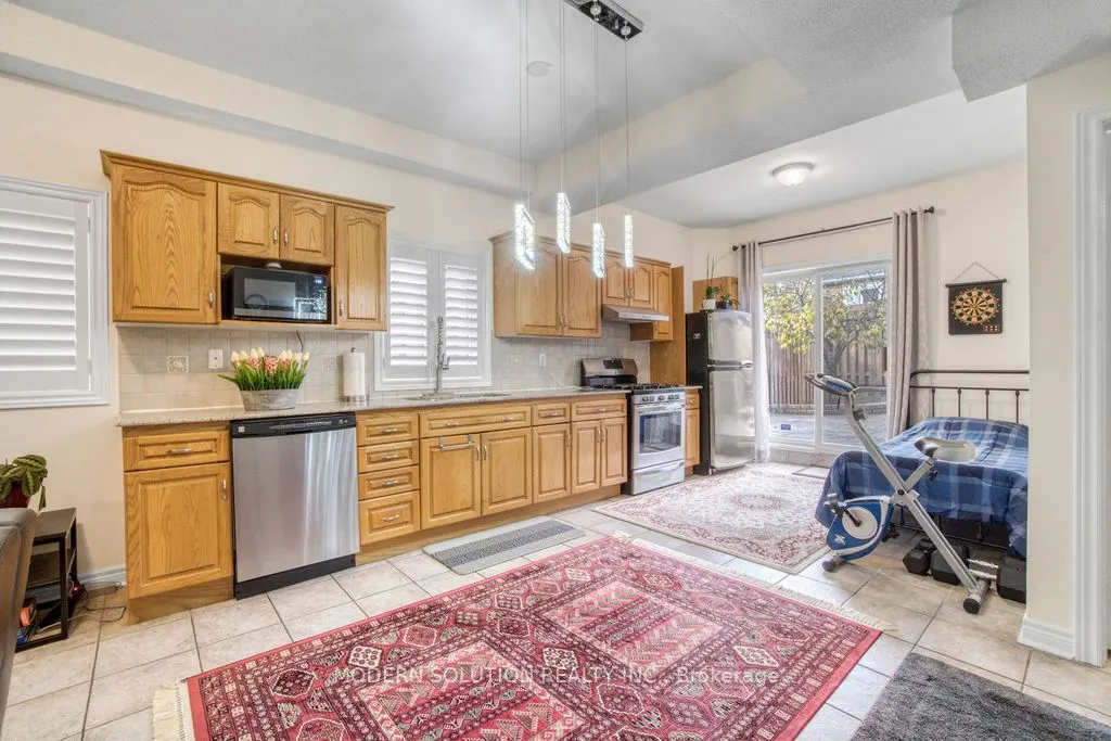119 Blackthorn Drive