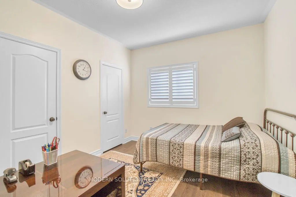 119 Blackthorn Drive