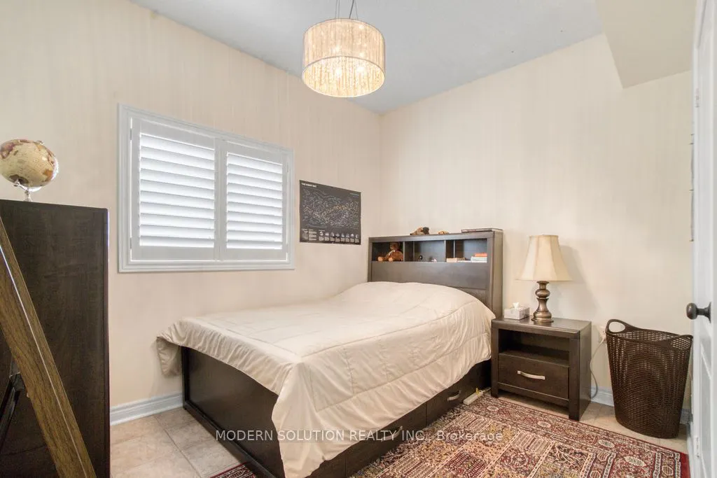 119 Blackthorn Drive