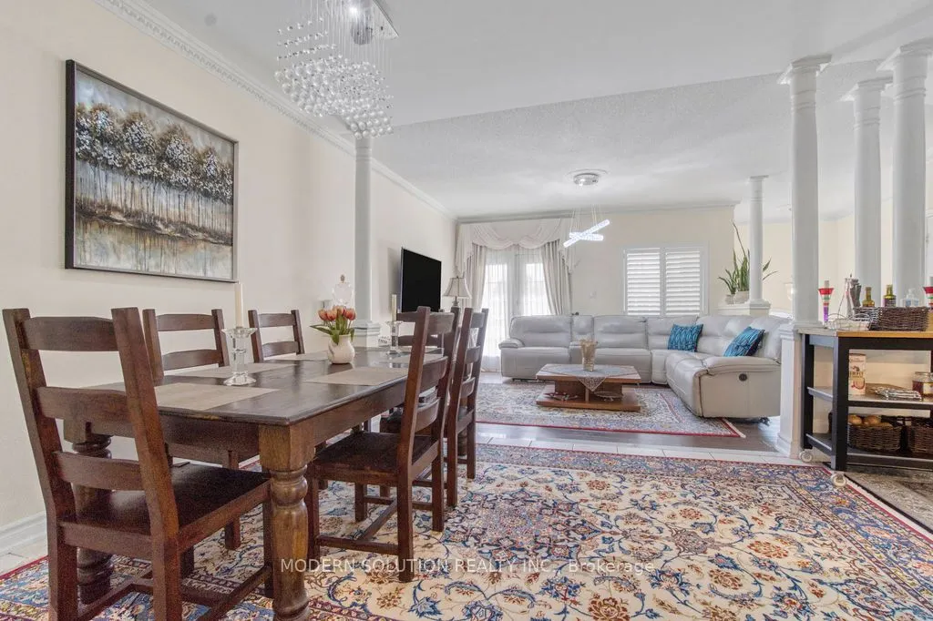 119 Blackthorn Drive