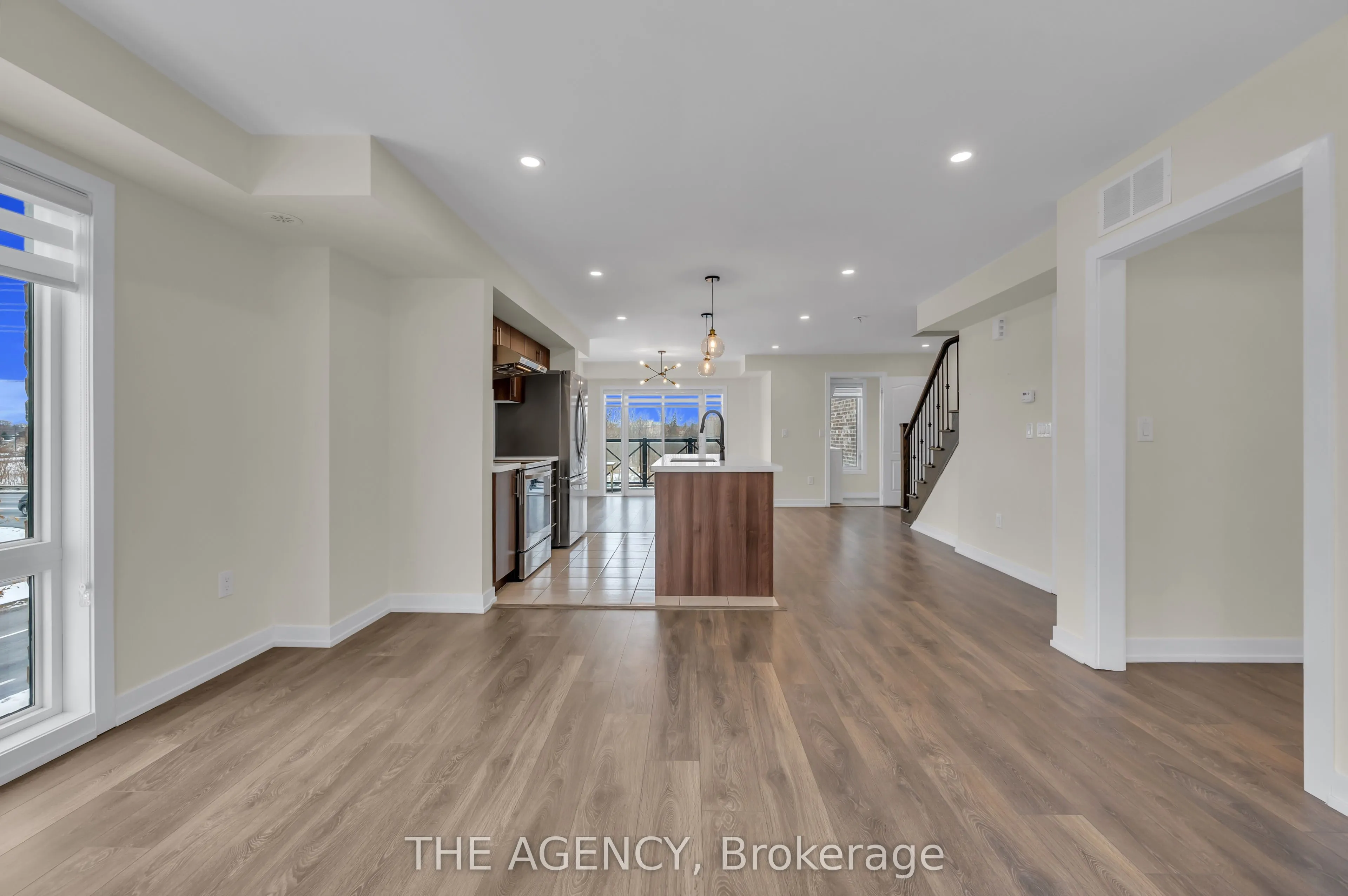 10 Westmeath Lane, #2202