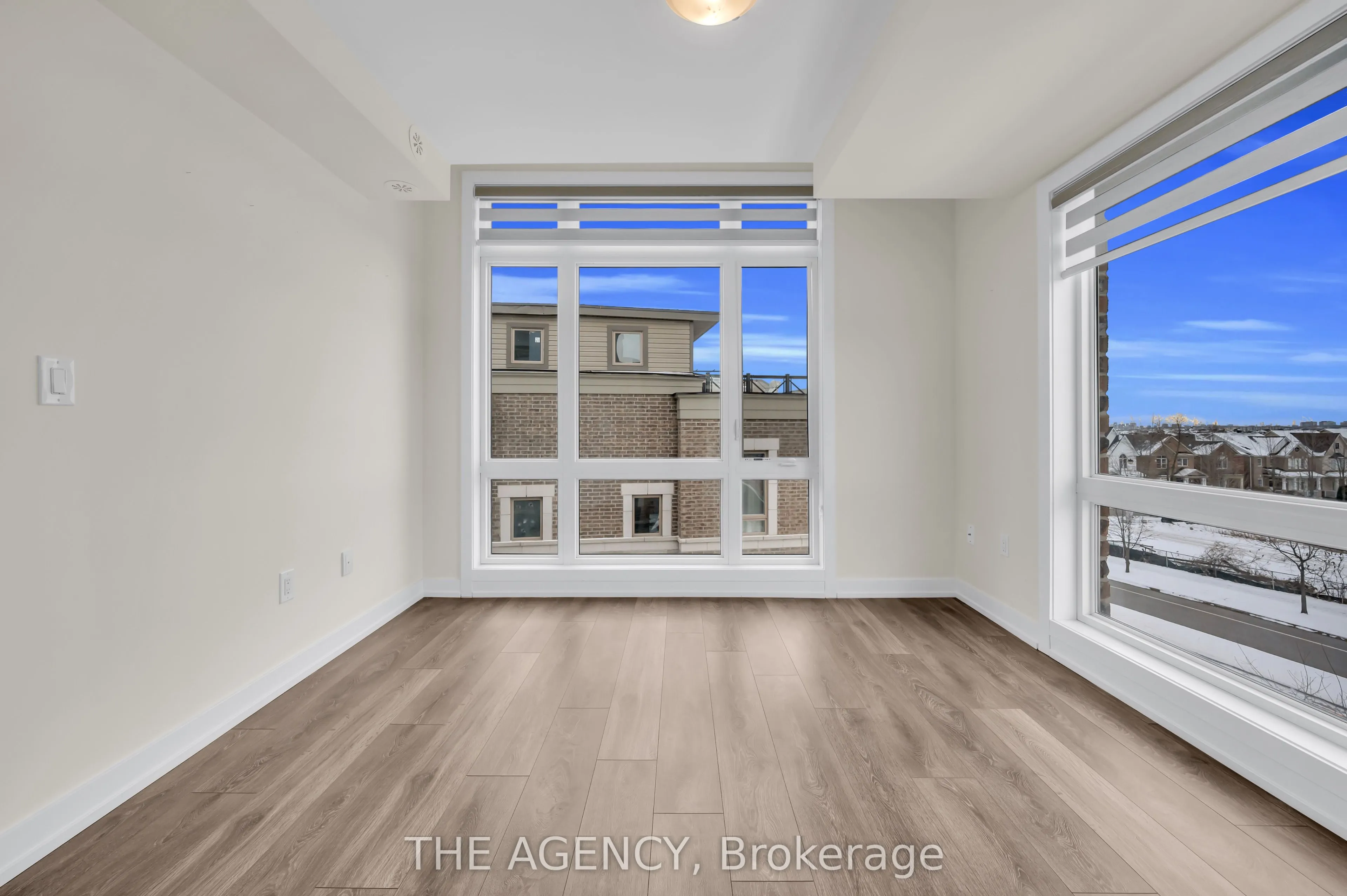 10 Westmeath Lane, #2202